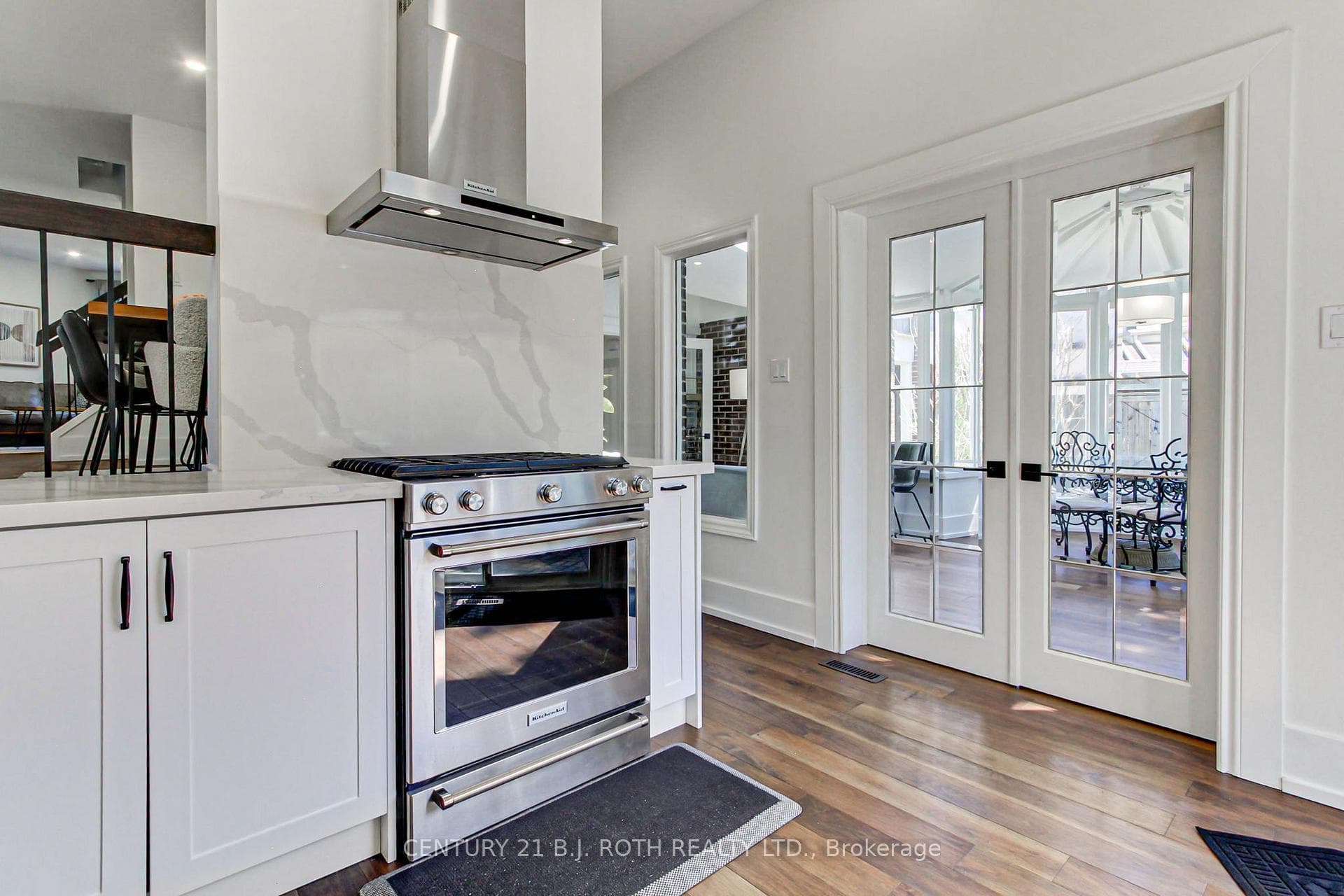 2931 Saint Malo Circle photo 10