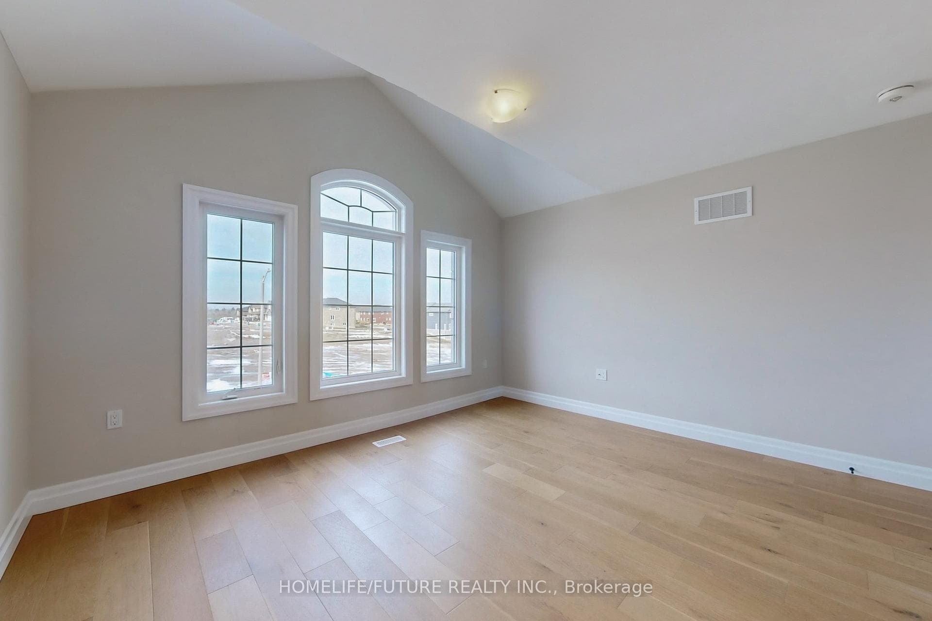 229 O'Neil Street photo 27