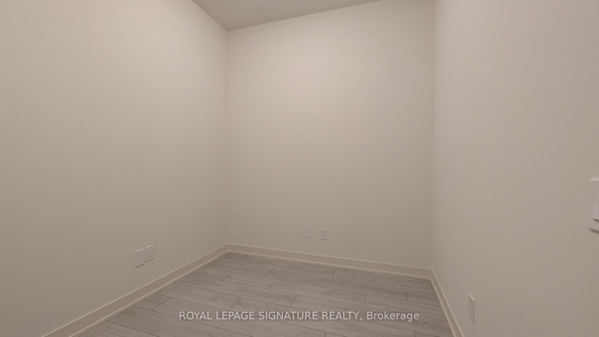4955 Yonge Street Unit 1701 photo 7