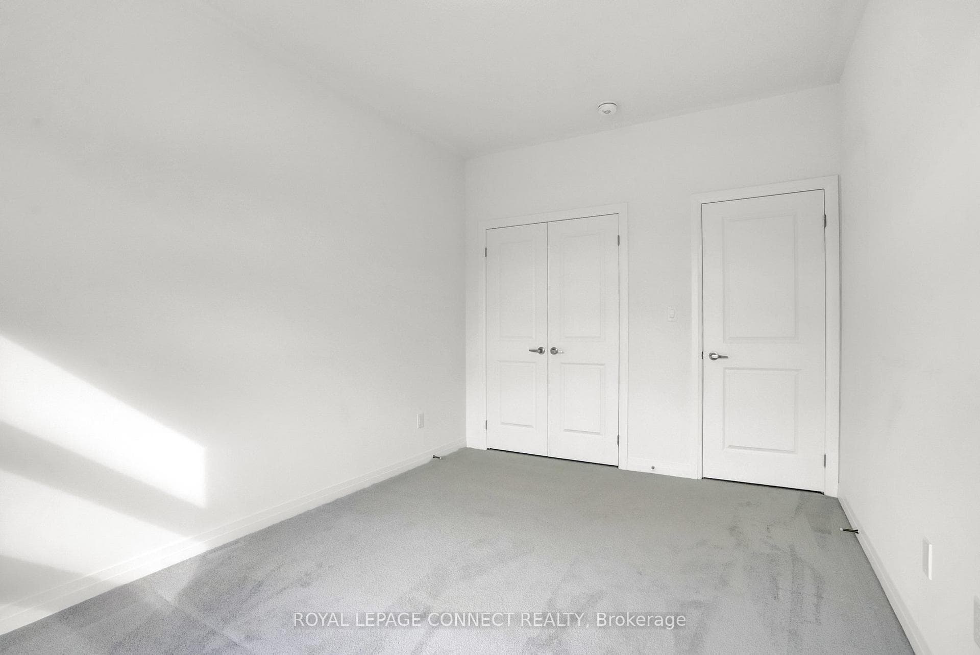 110 Armilia Place photo 25