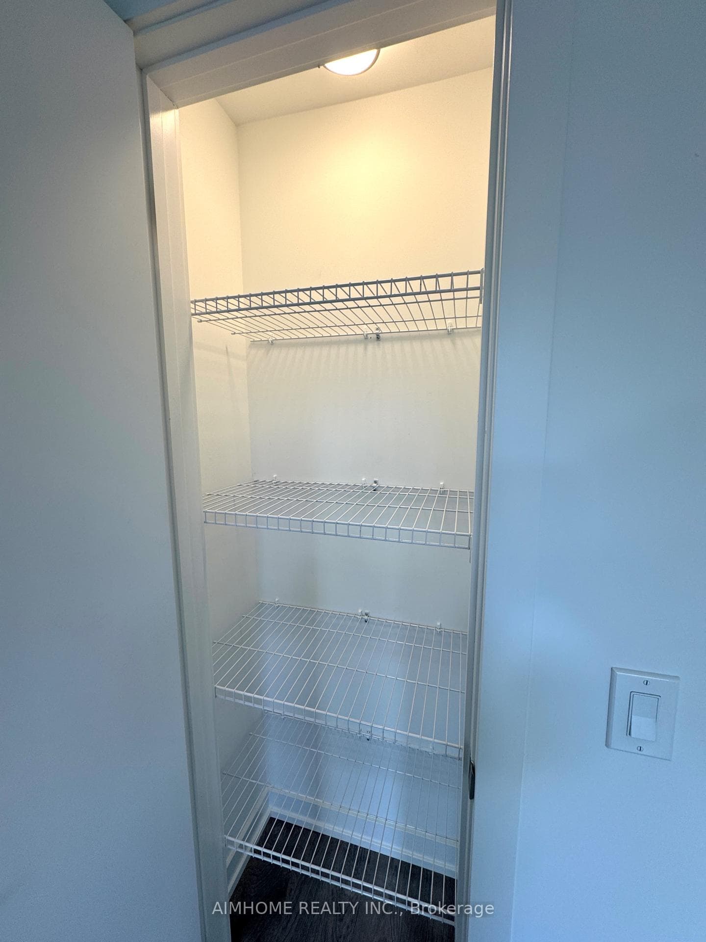 3079 Pharmacy Avenue Unit 29 photo 36
