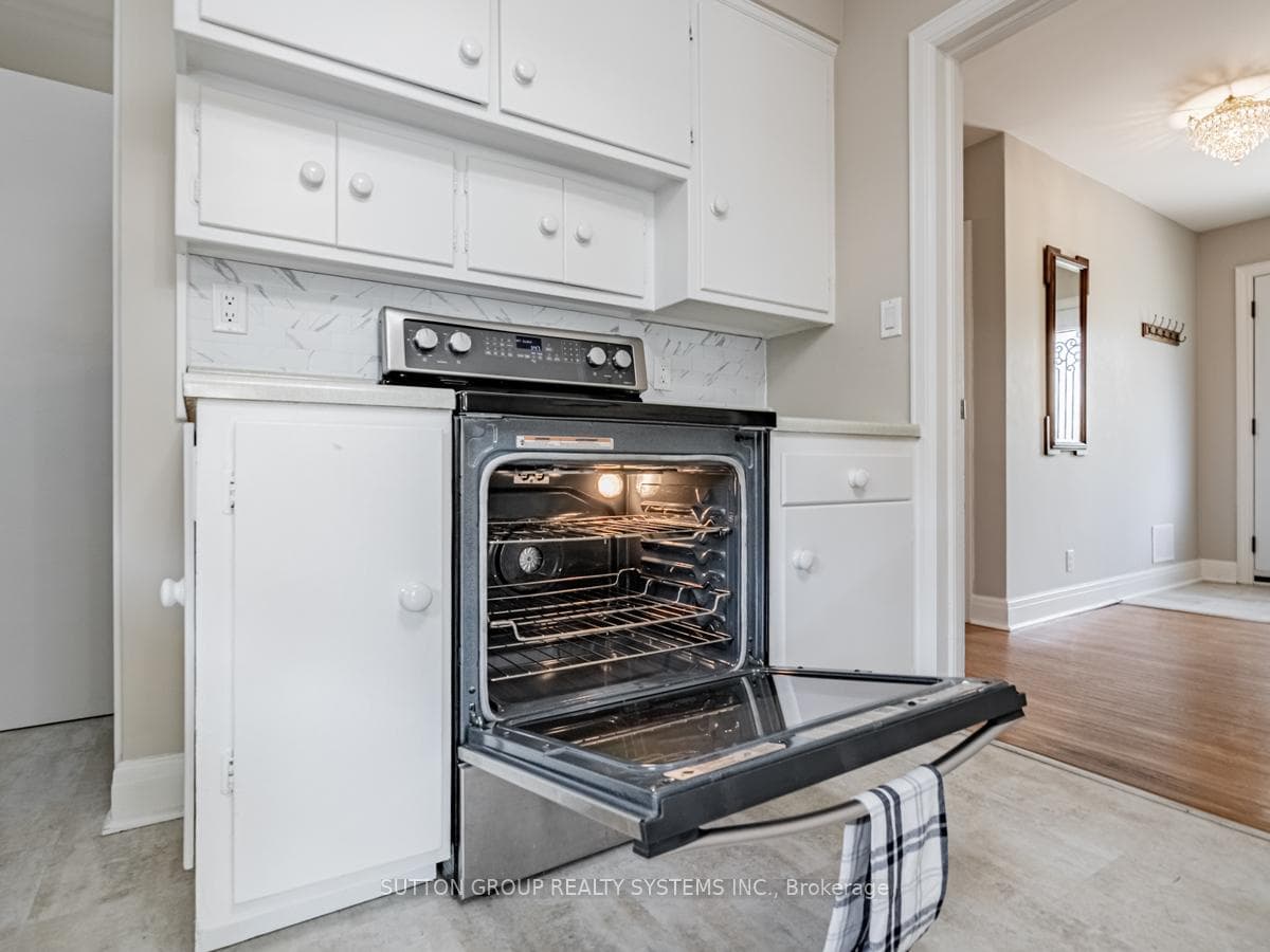 44 Saybrook Avenue Unit Main photo 26