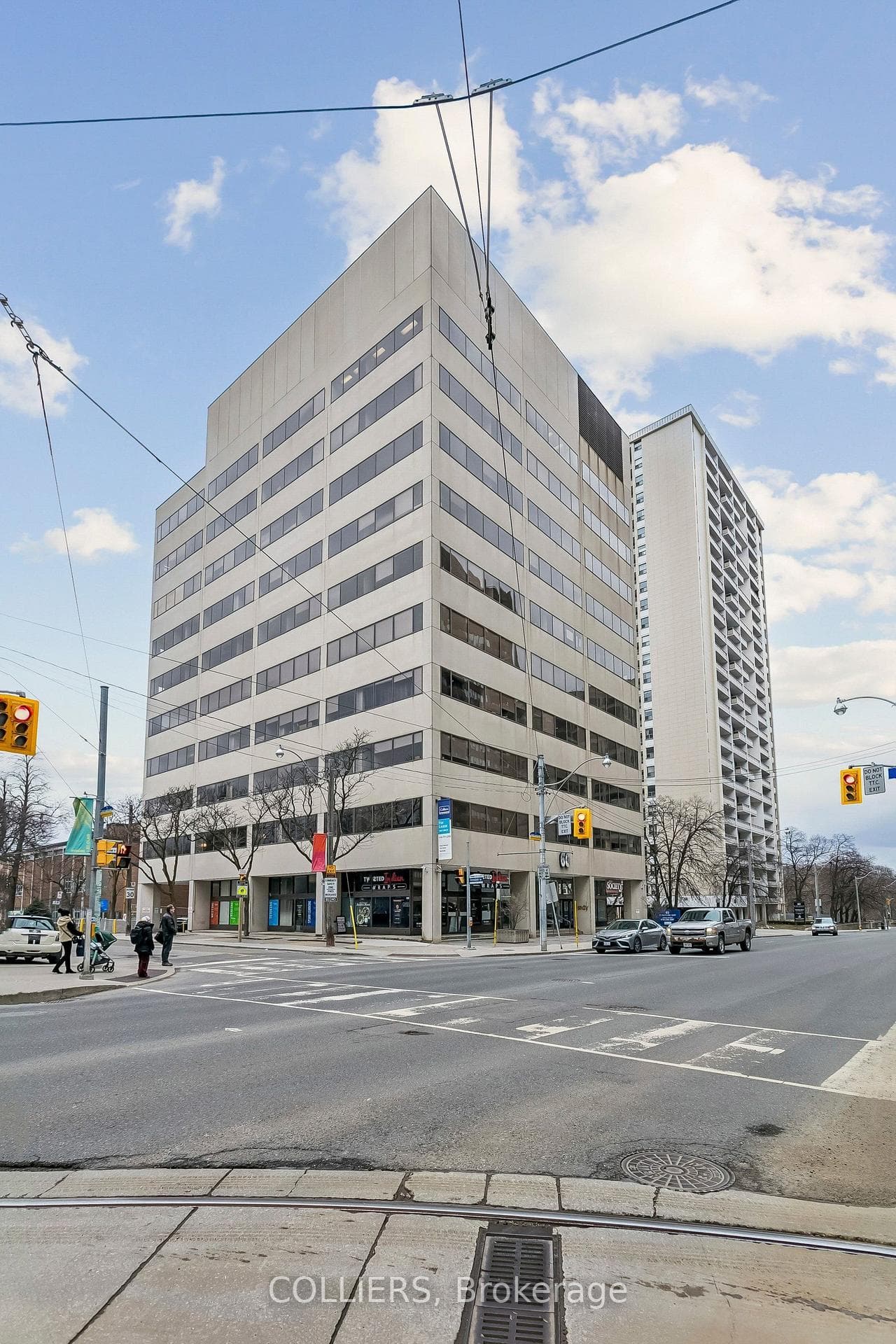 60 St Clair Avenue Unit 702 photo 1