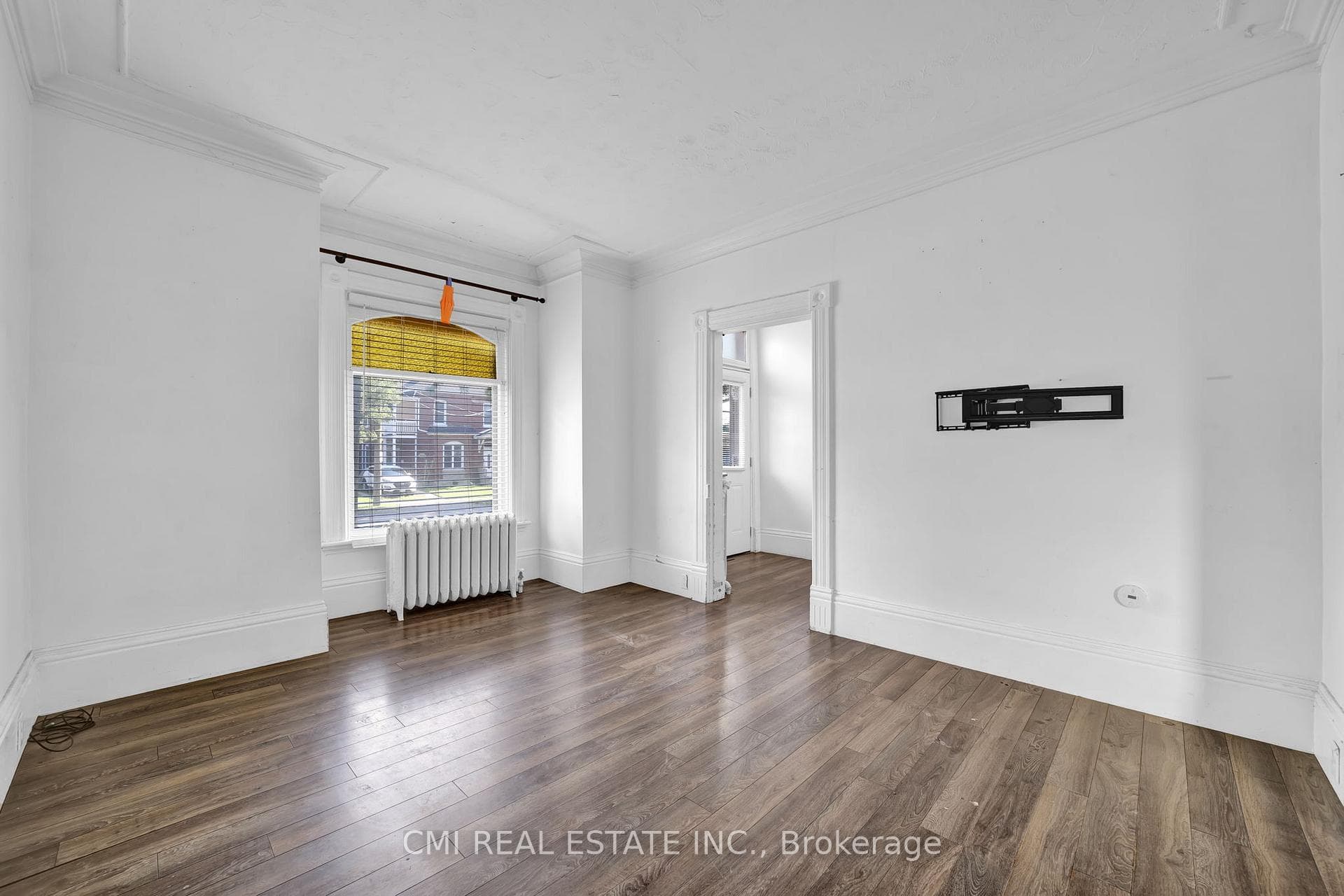 104 Grand River Avenue photo 19
