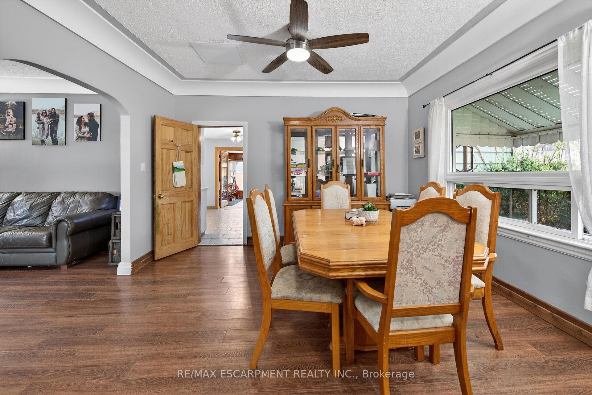 827 Pine Street photo 19