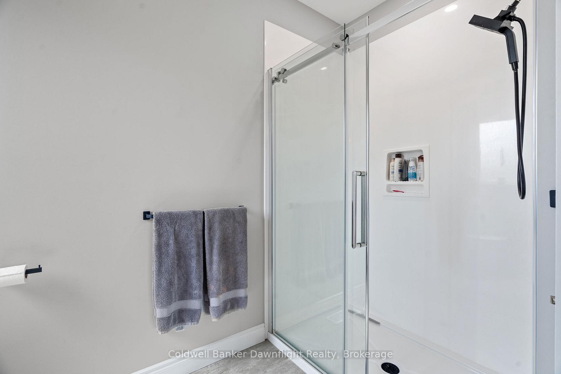 714 Gloria Street photo 21