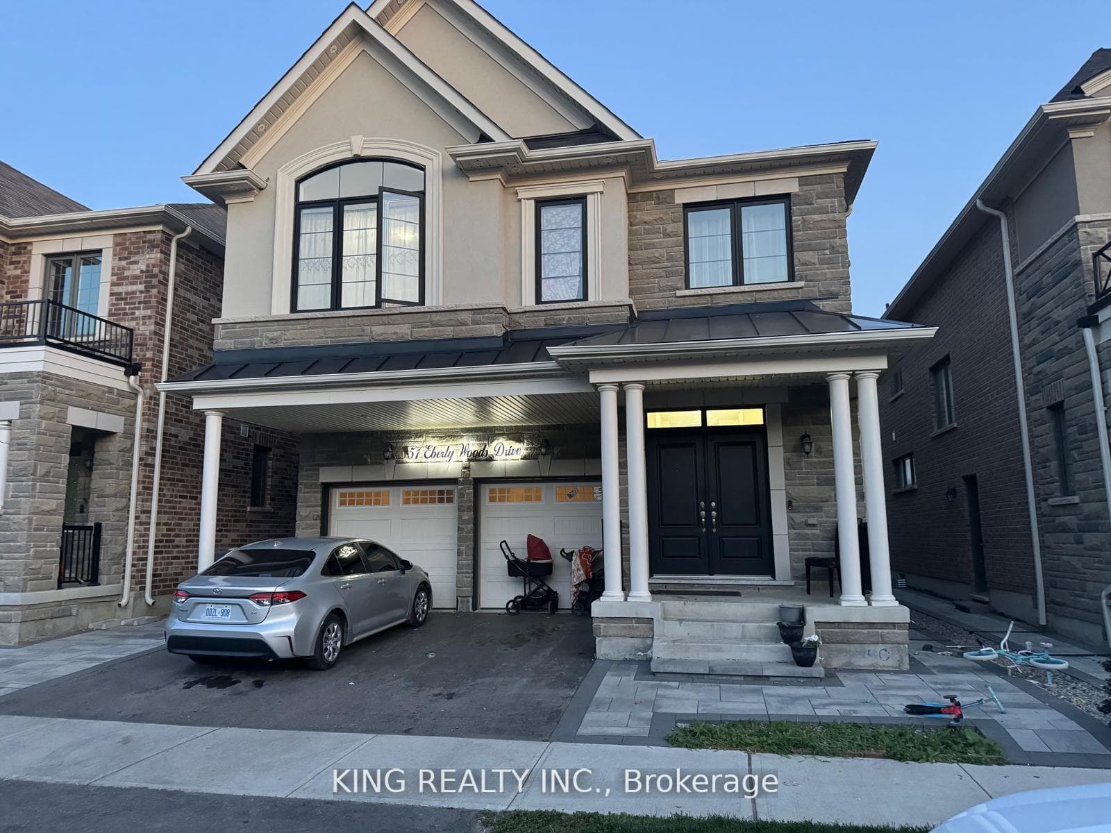 51 Eberly Woods Drive photo 1
