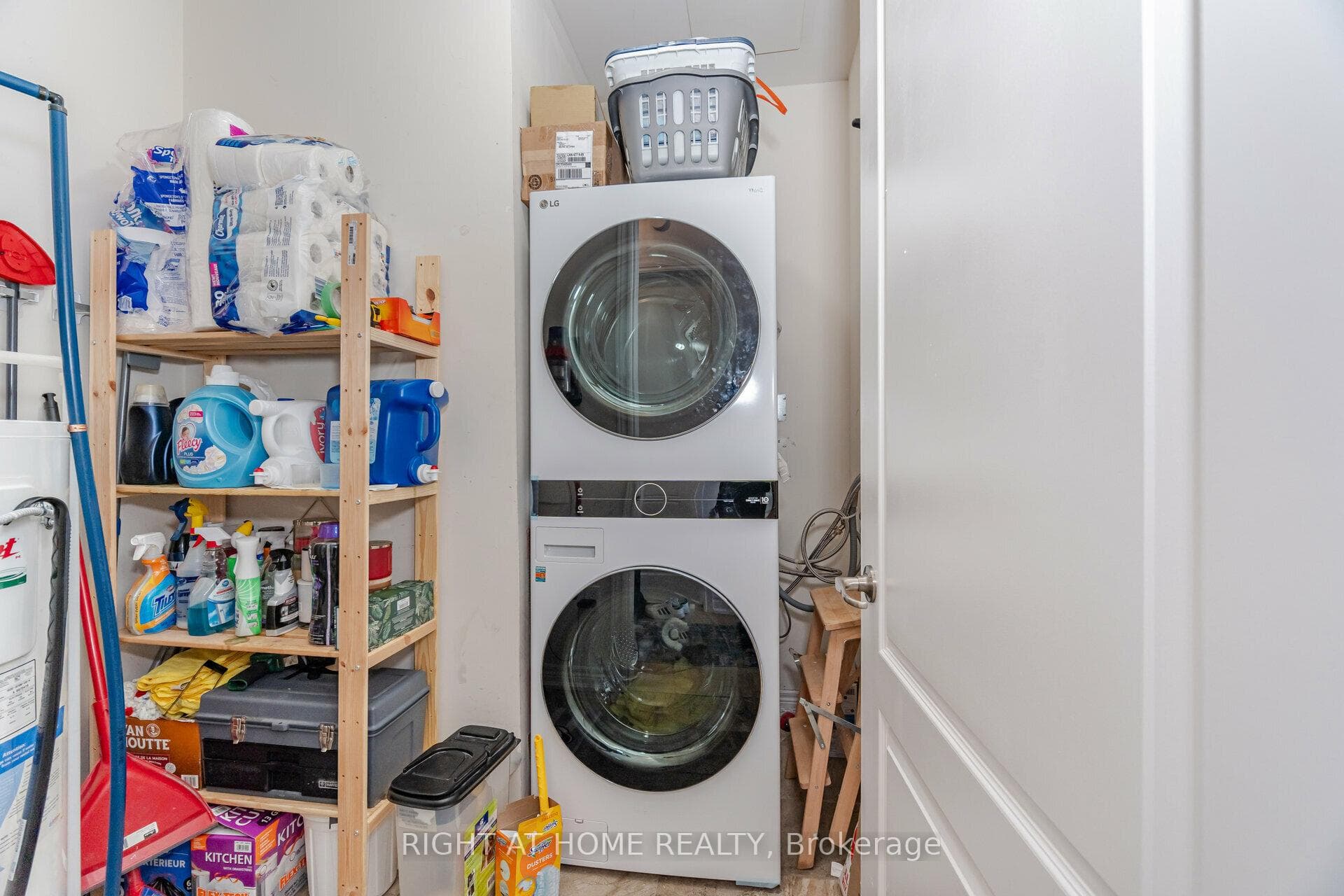 1419 Costigan Road Unit 601 photo 24