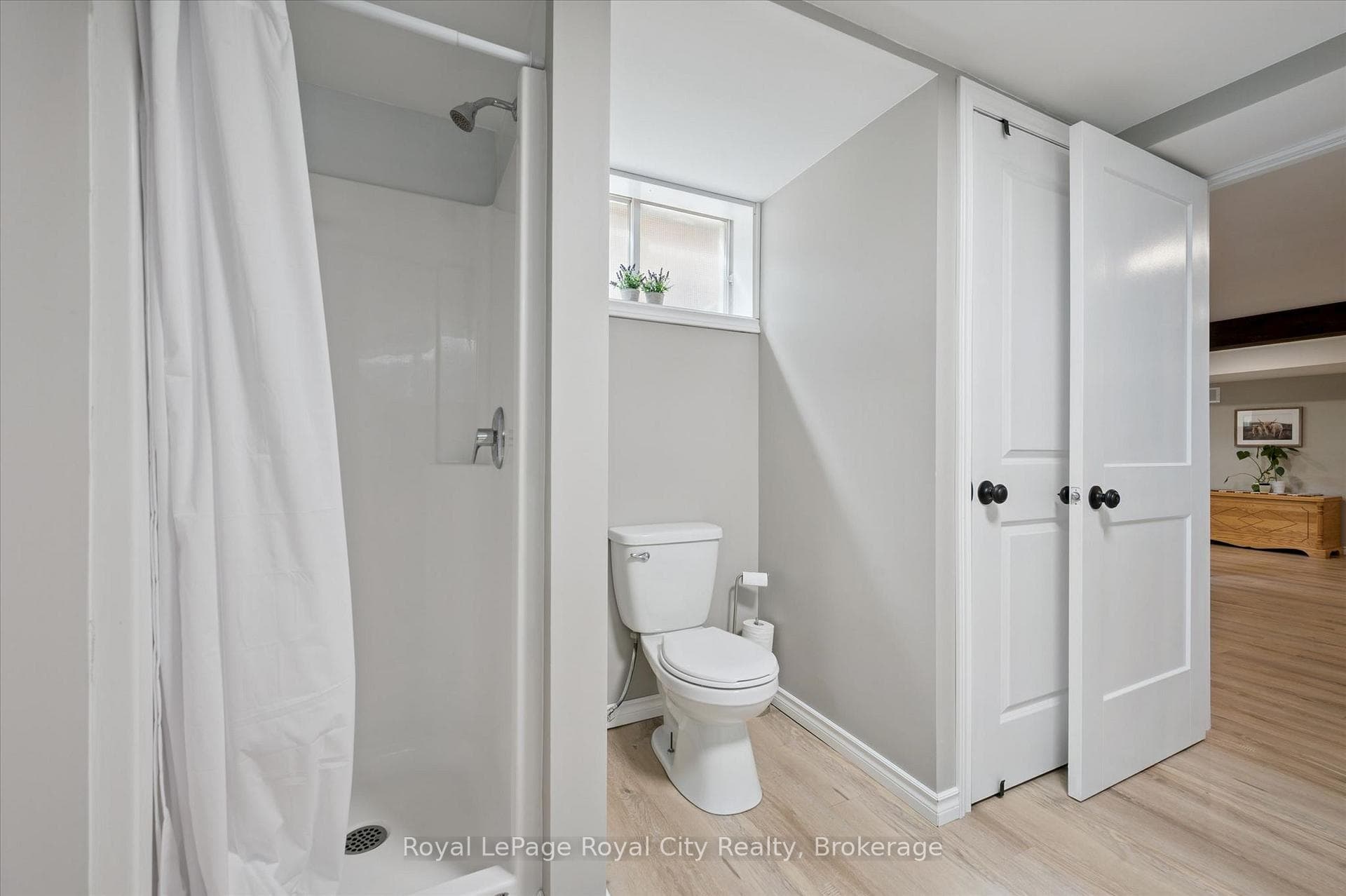 990 Scotland Street photo 26