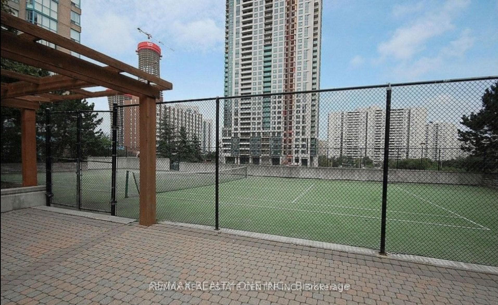 285 Enfield Place Unit 1008 photo 21