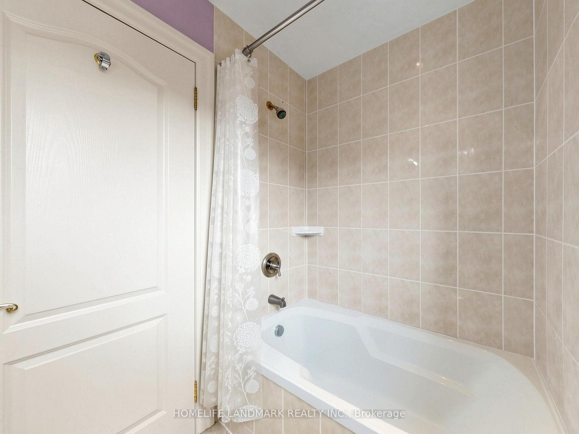 52 Cedar Brae Boulevard photo 25