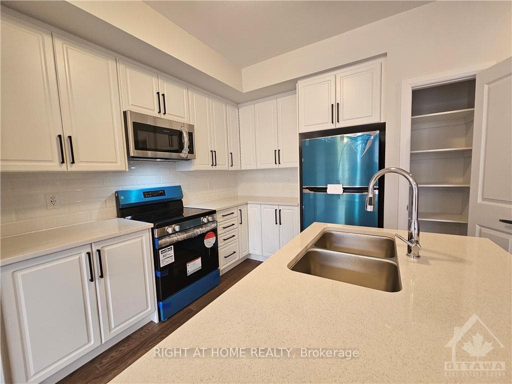 417 SILICON Way photo 7