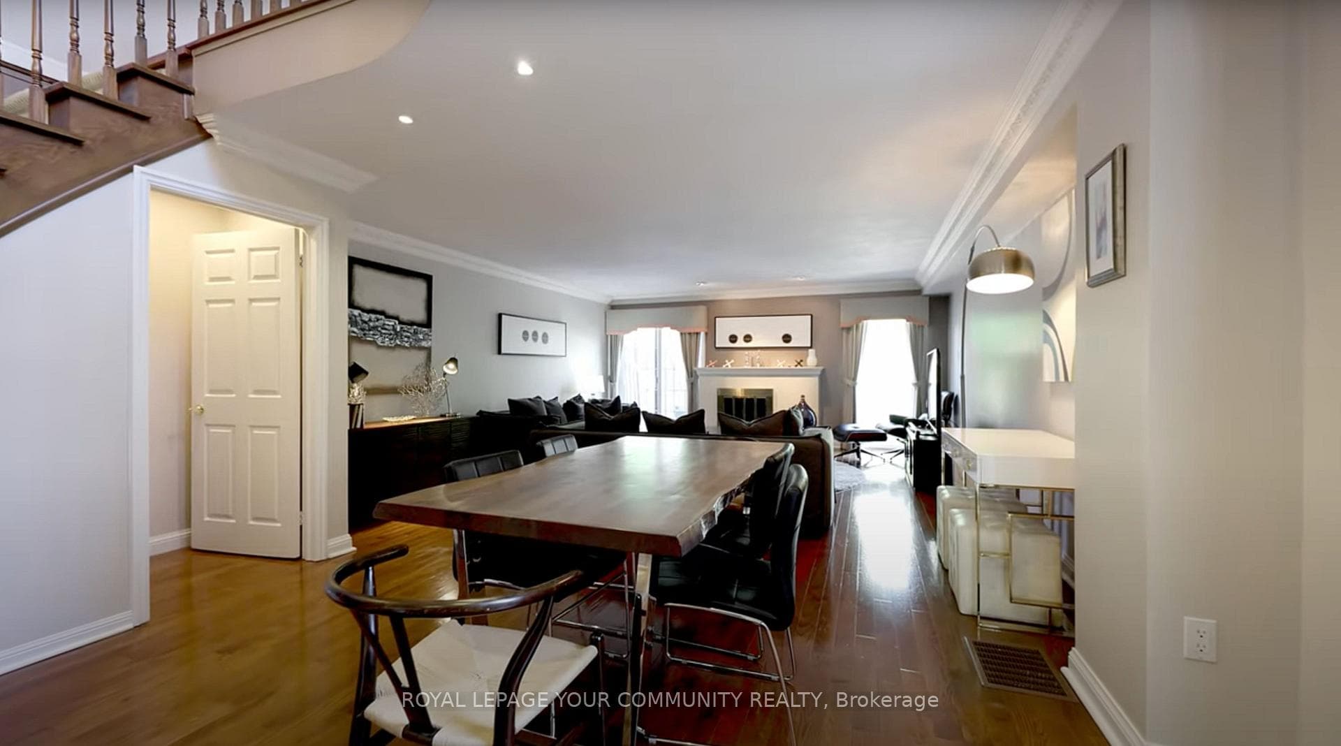 122 St Clements Avenue photo 11
