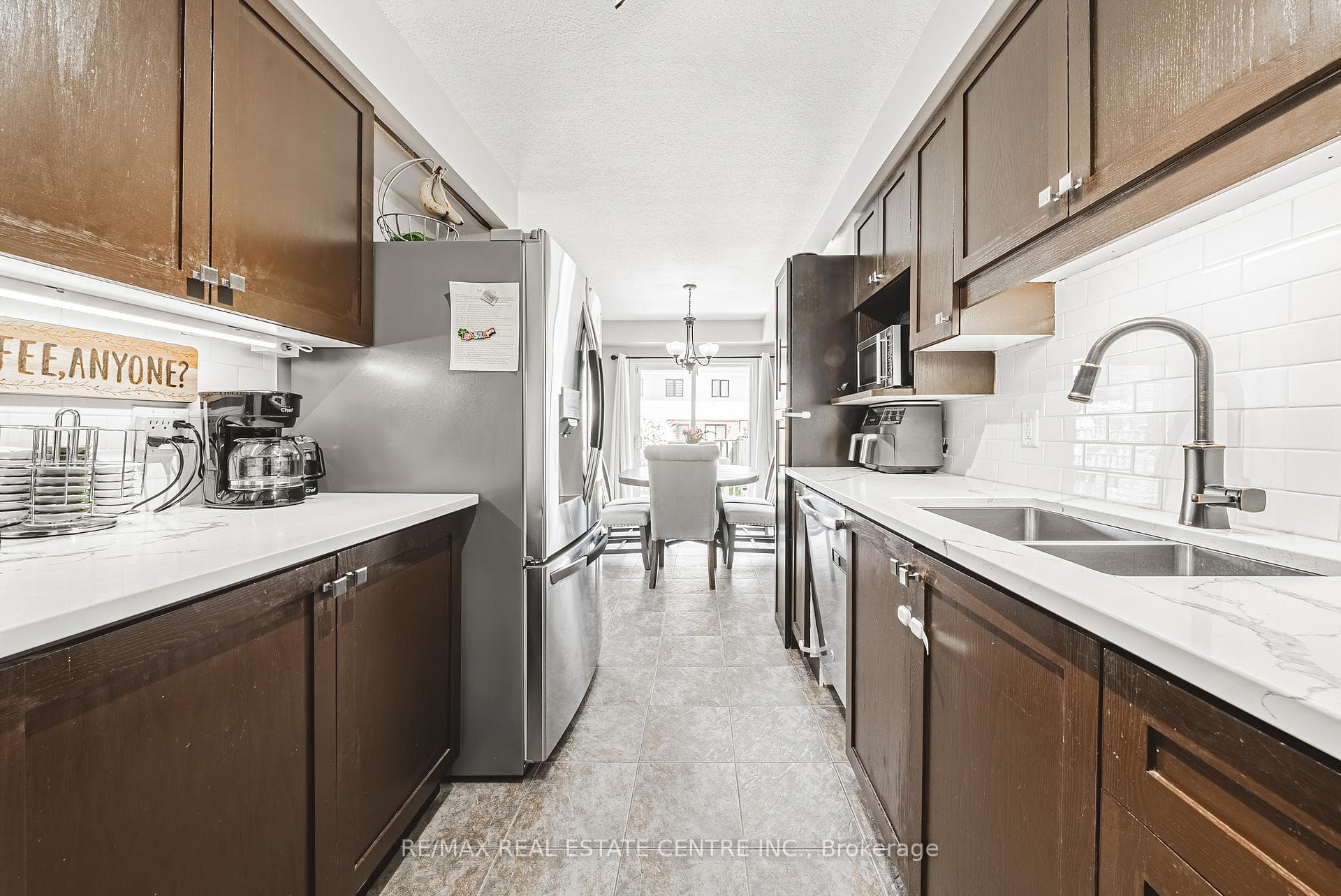 225 Dicenzo Drive photo 15