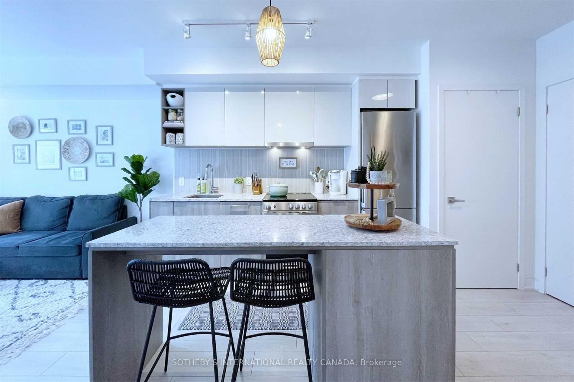 31 Tippett Road Unit 258 photo 1