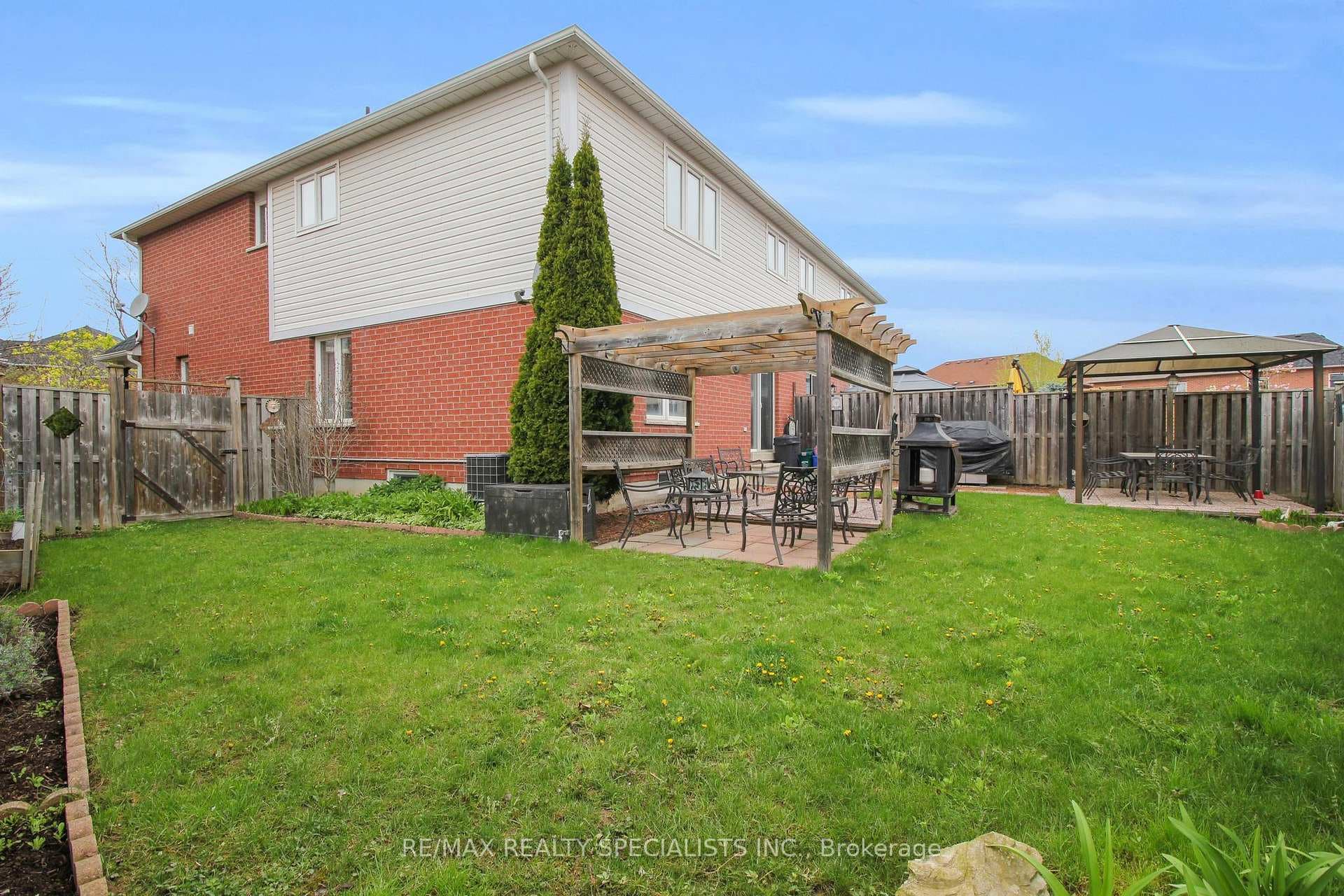 314 Fasken Court photo 27