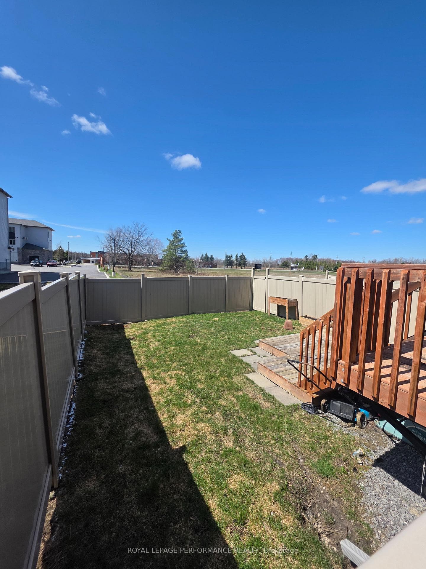 338 Twilight Avenue photo 17