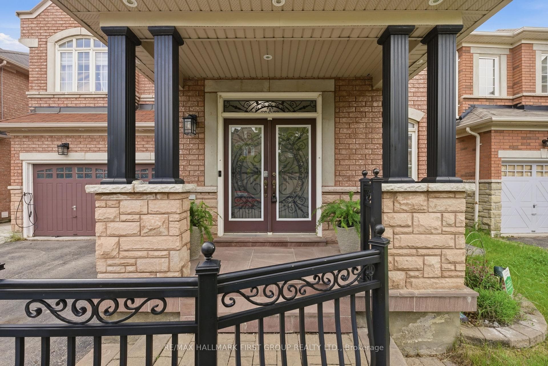 22 Cragg Crescent photo 3