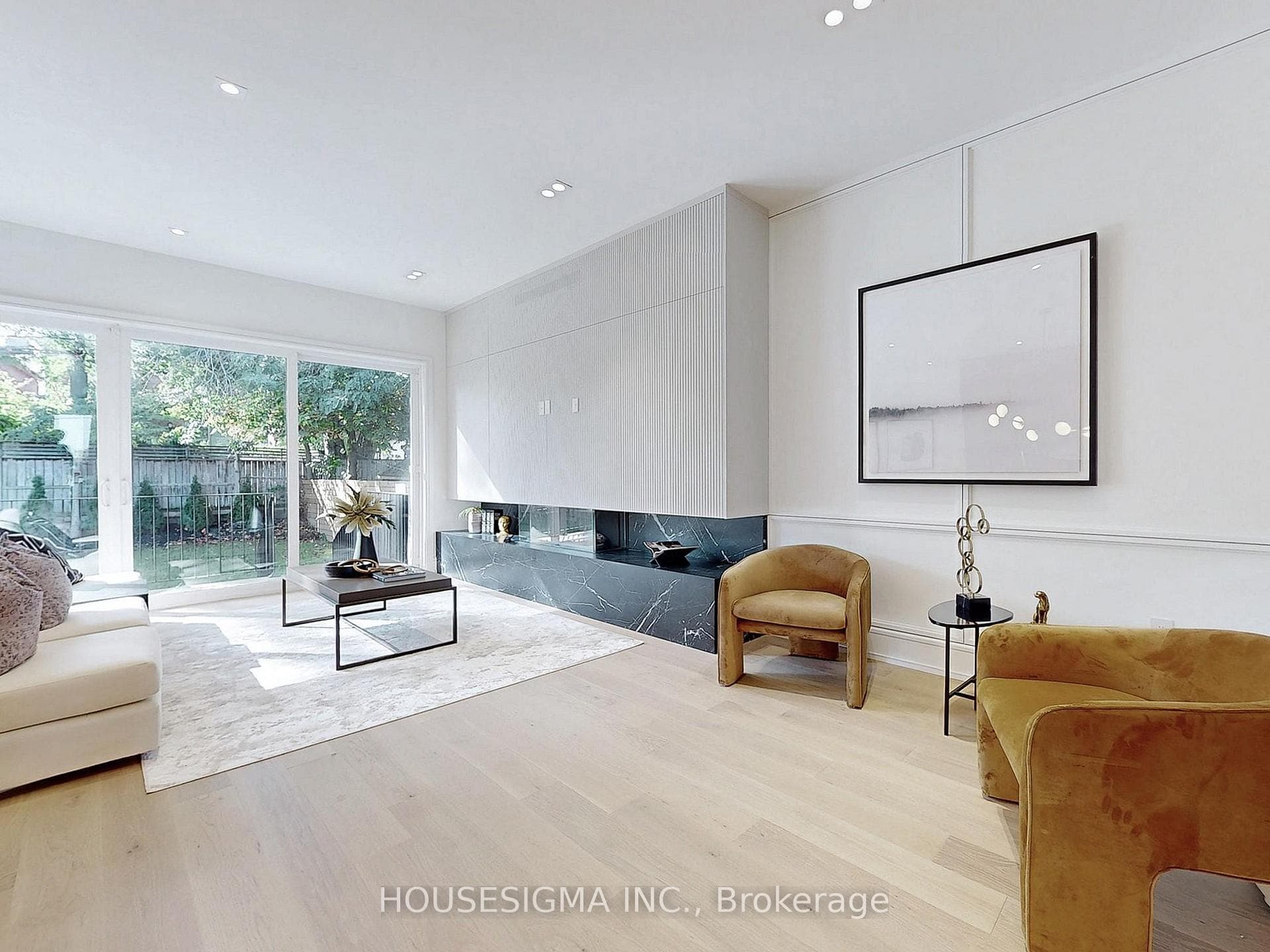 33 Elwood Boulevard photo 10