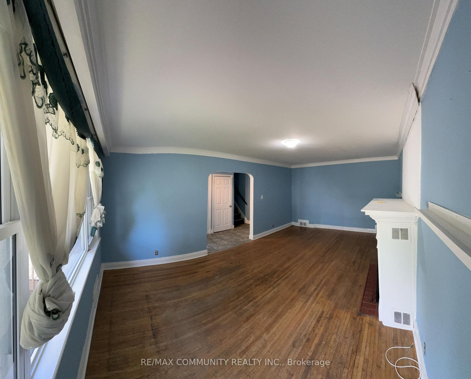 250 Macdonald Avenue photo 4