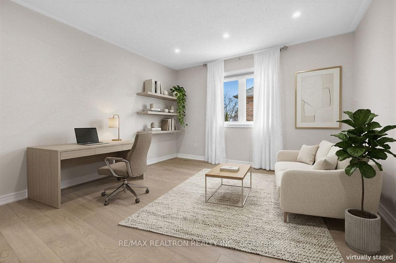 10 MACRILL Road photo 18