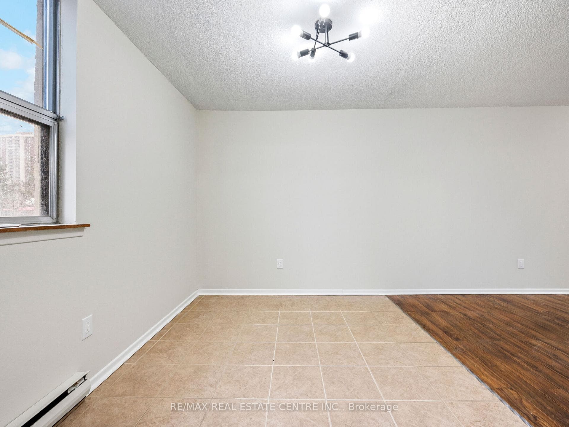 15 Kensington Road Unit 101 photo 16