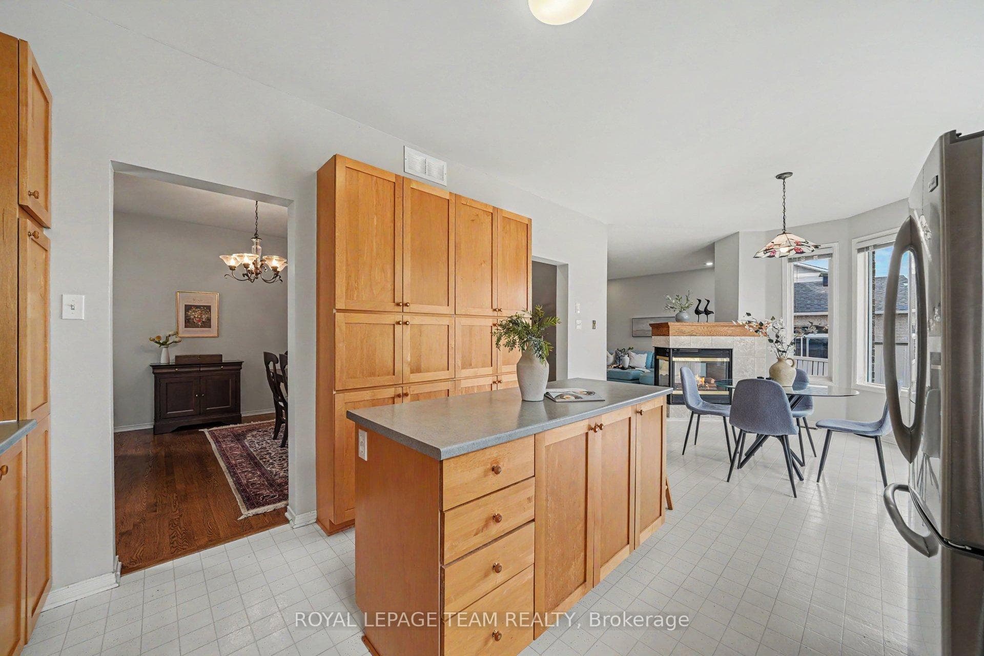 3222 Carriage Hill Place photo 8
