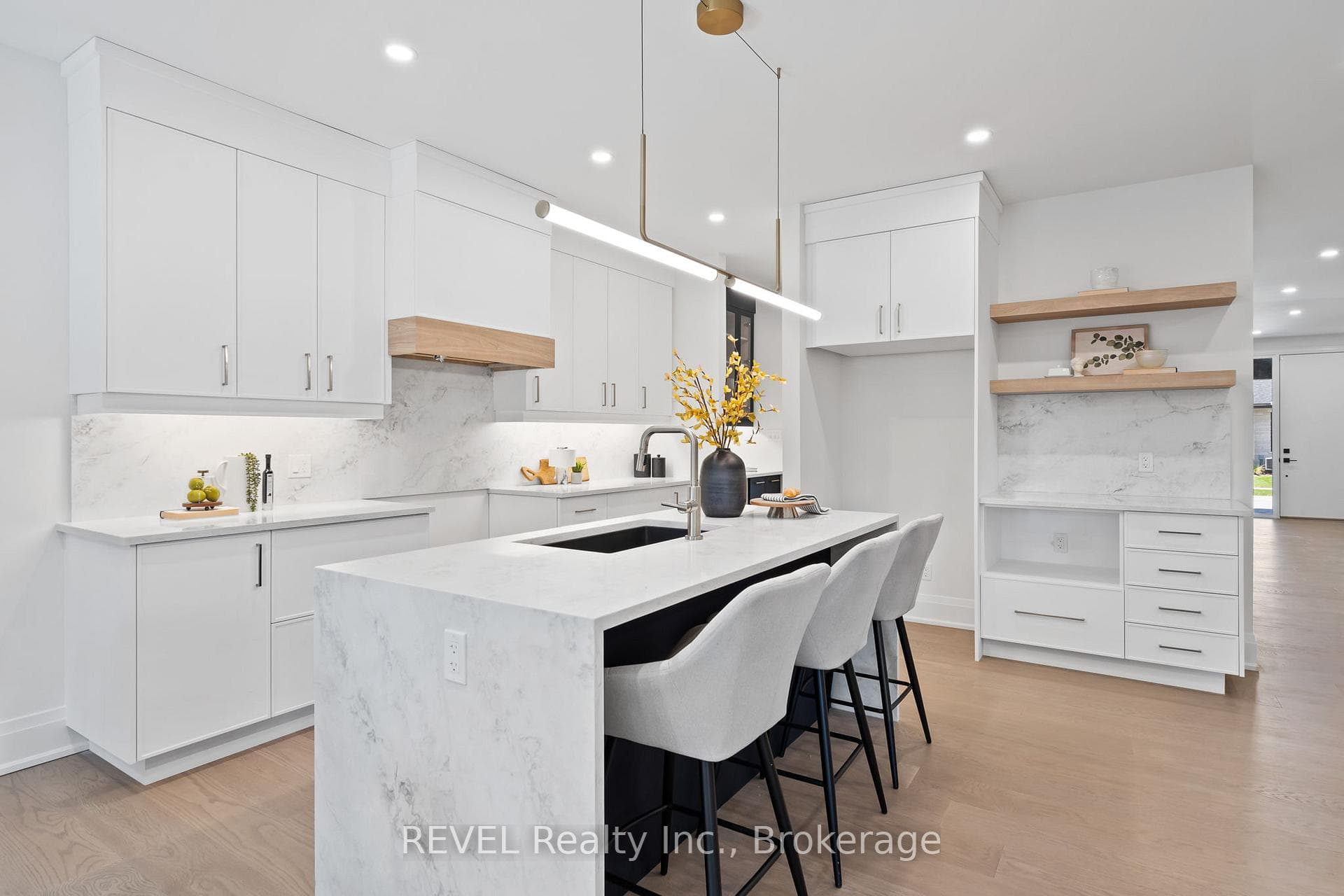 19 Accursi Crescent photo 13