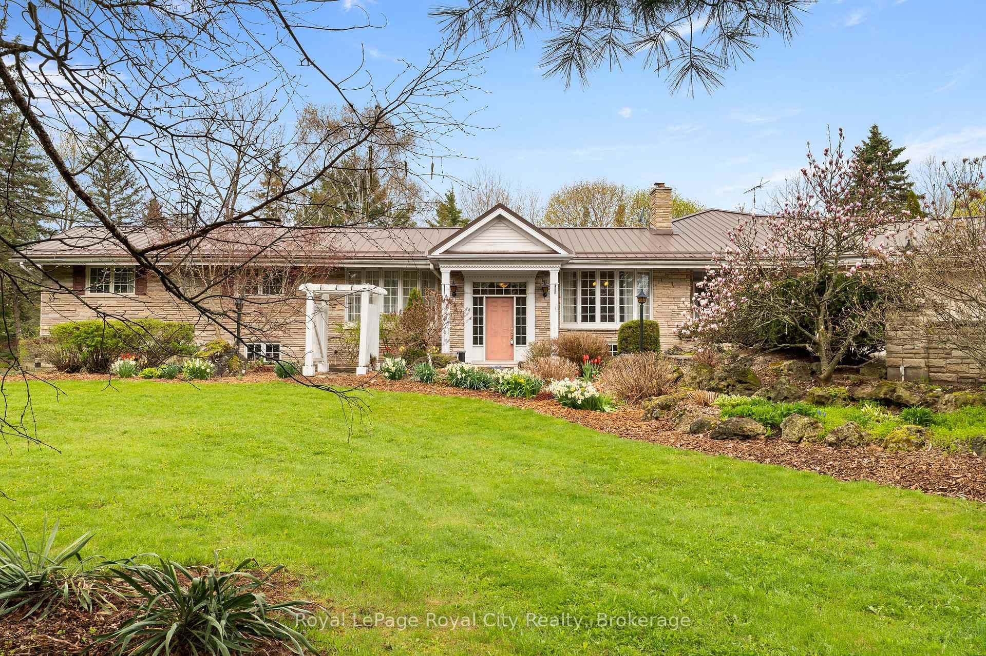 4646 Sideroad 20 N/A photo 2