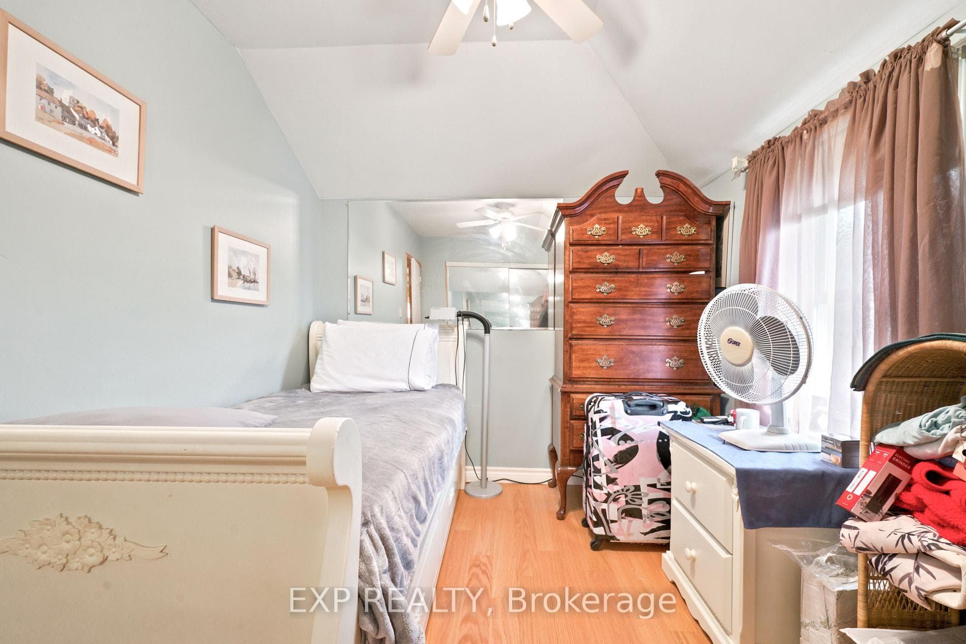 111 MACDONALD Street photo 32