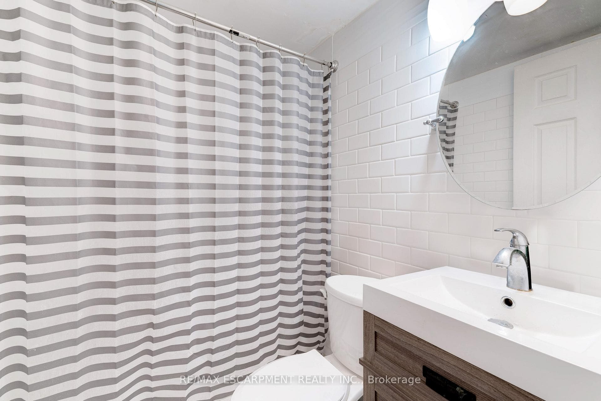 2373 King Street Unit 17 photo 11