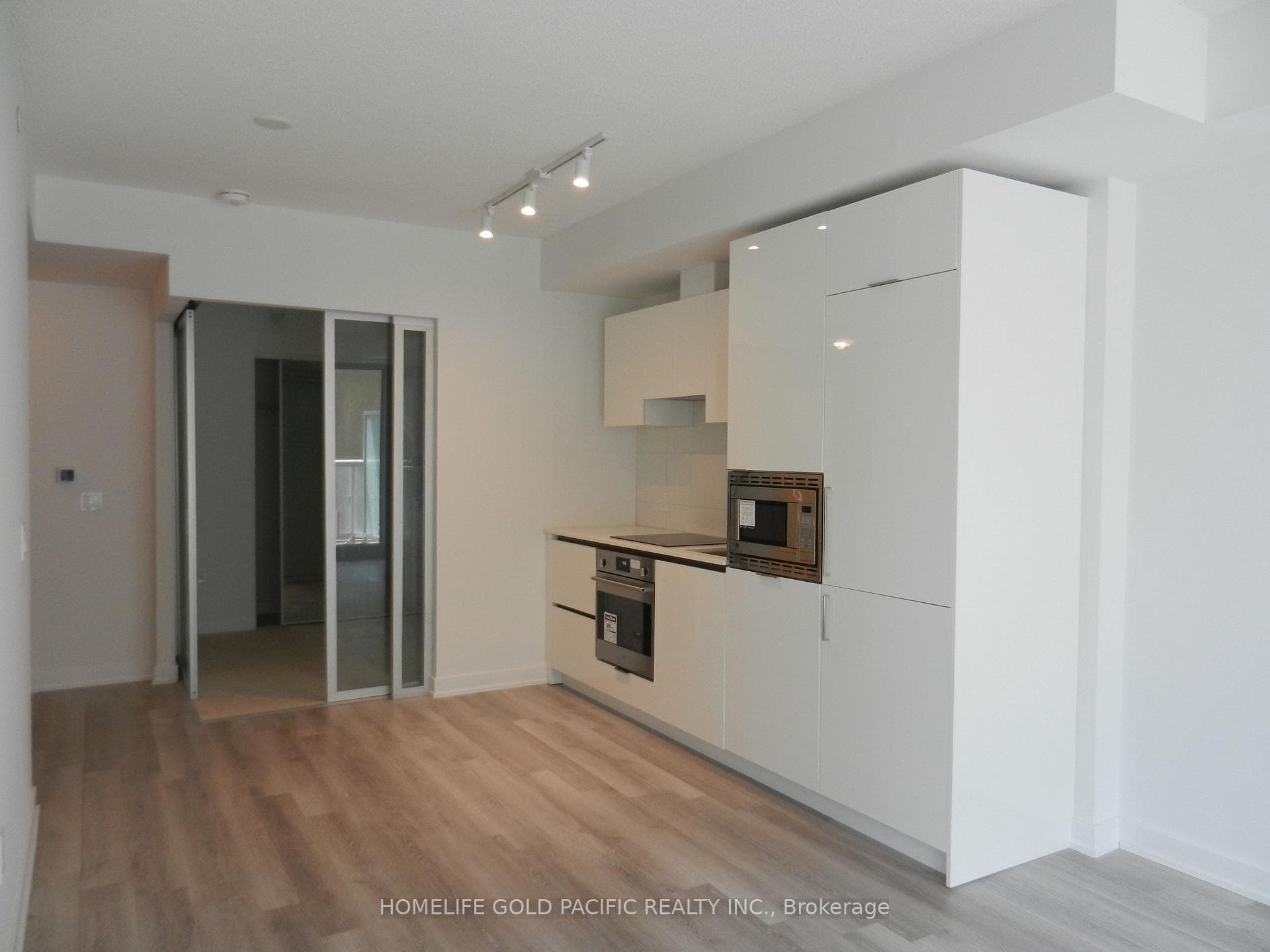 230 Simcoe Street Unit #1333 photo 7