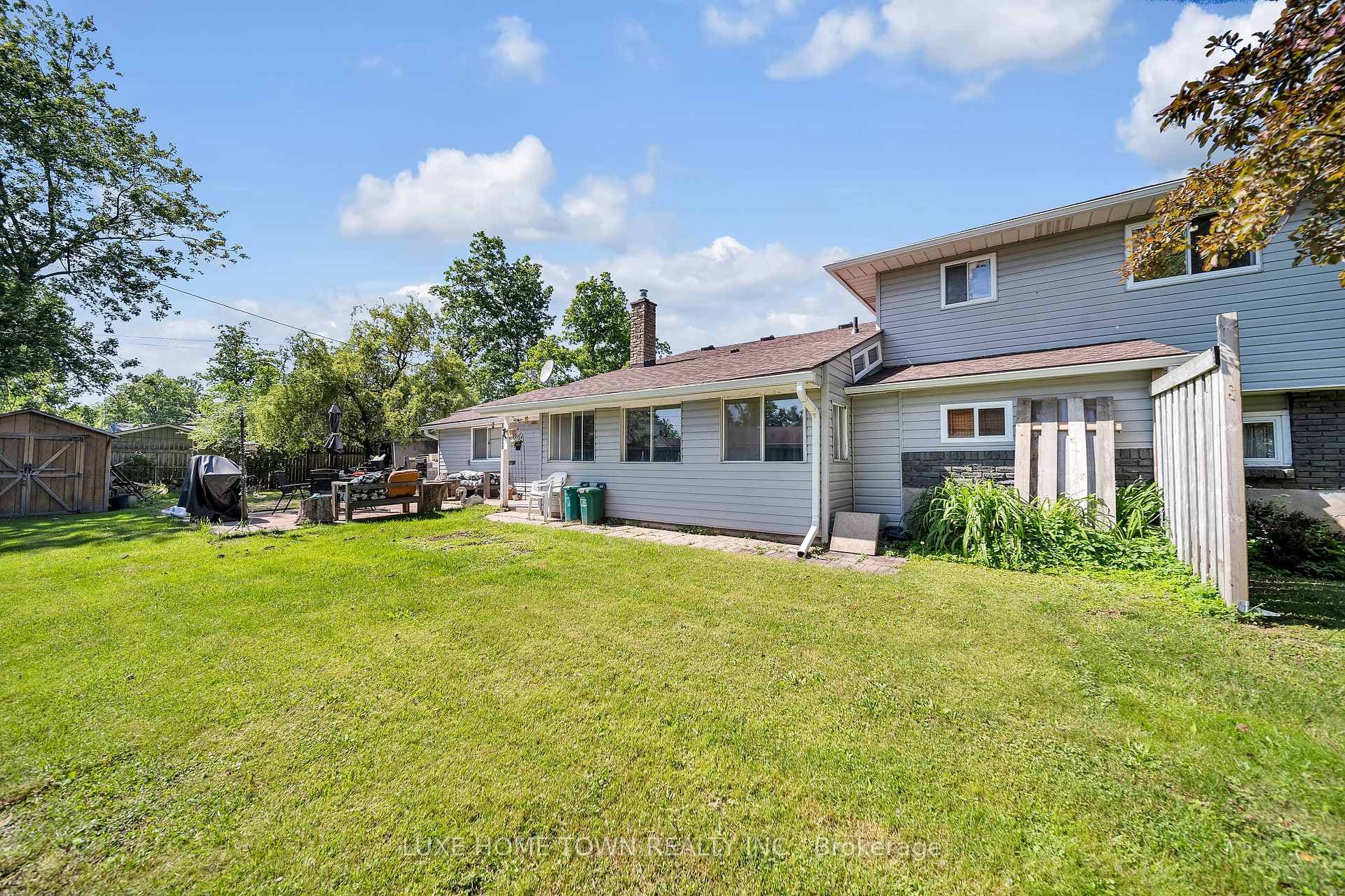 1249 Phillips Street photo 39