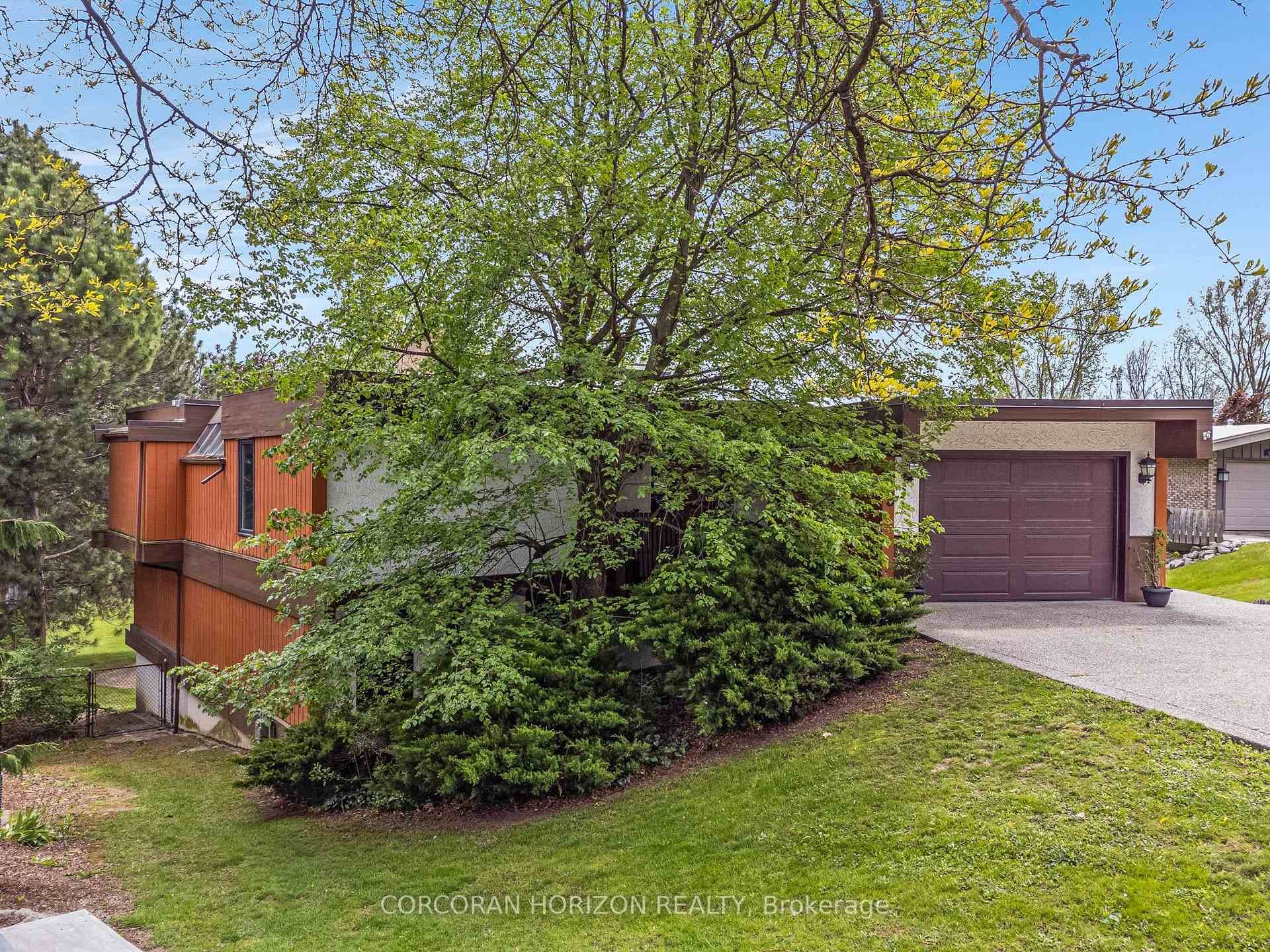 565 Fountain Street photo 5