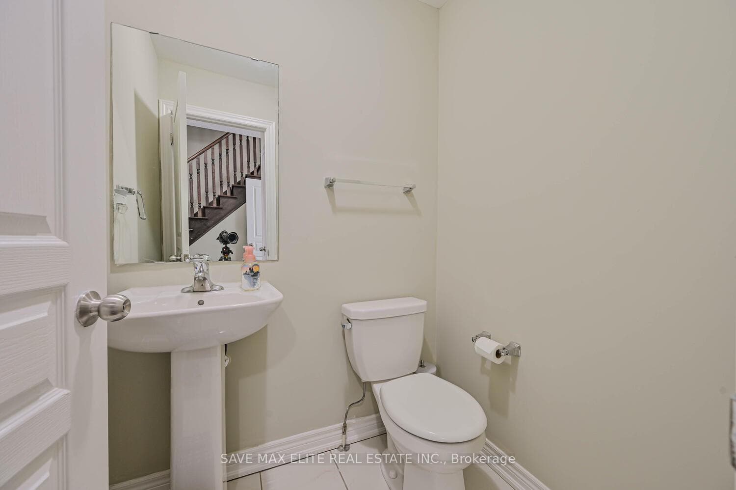 5 Pritchard Road photo 19