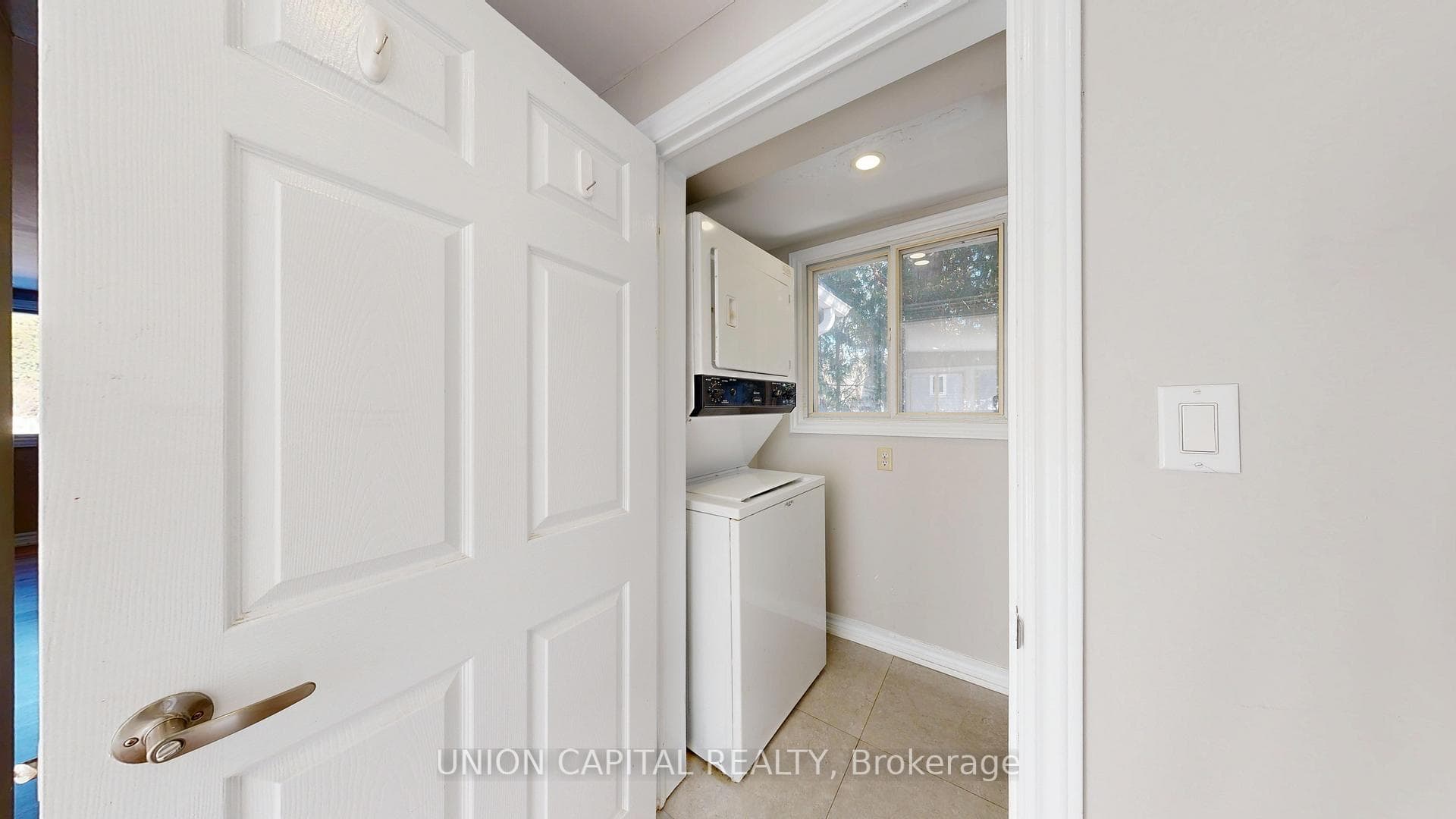 27 Connor Drive photo 12