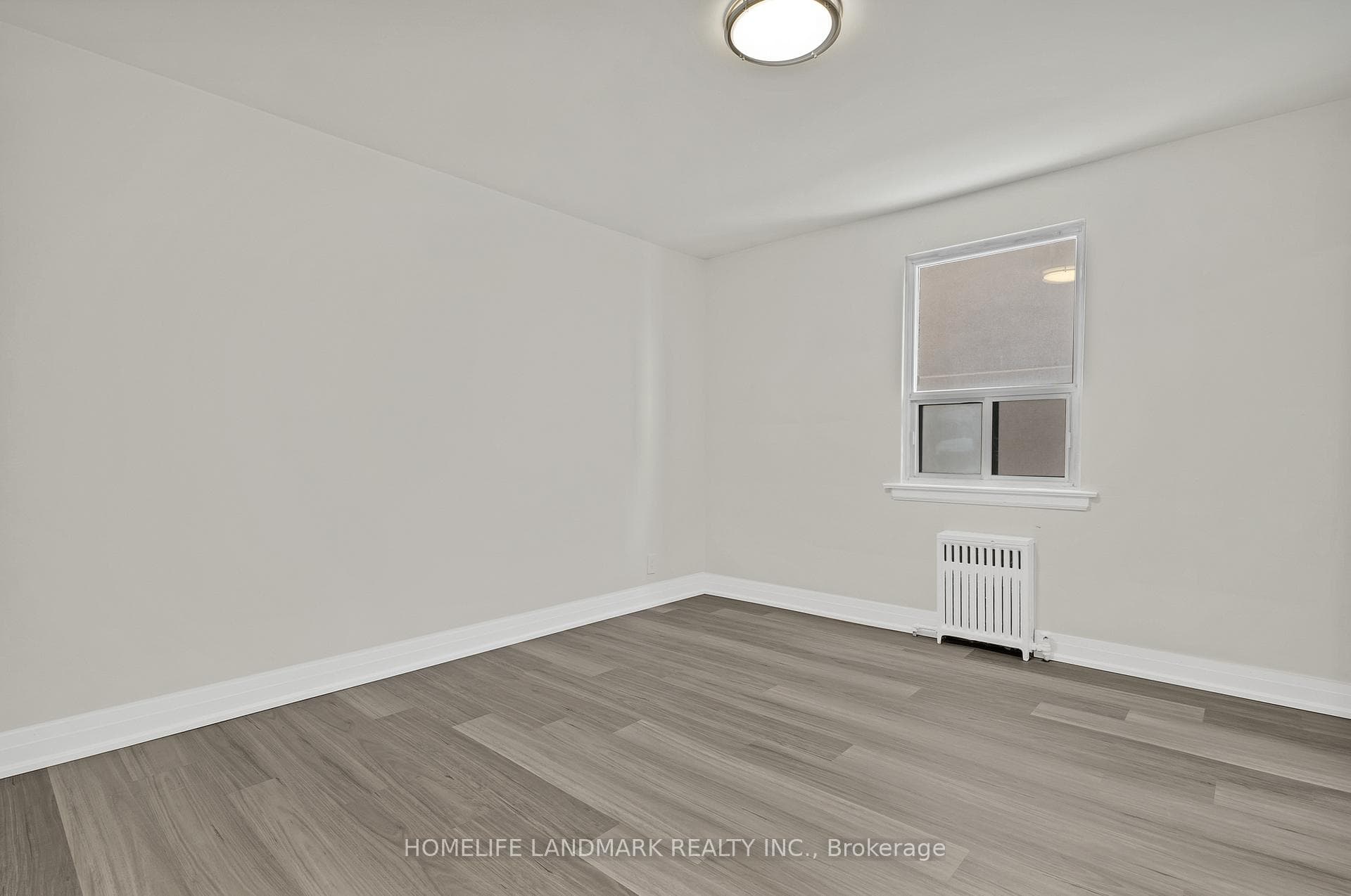 1336 Kingston Road Unit 301 photo 8