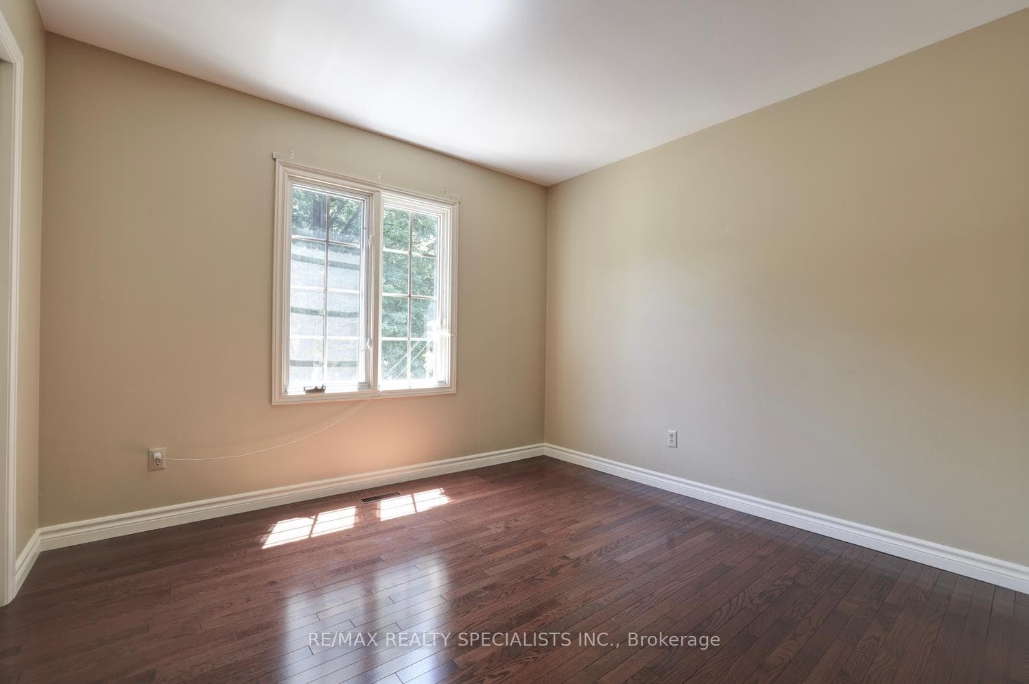 2240 Prince John Boulevard photo 30