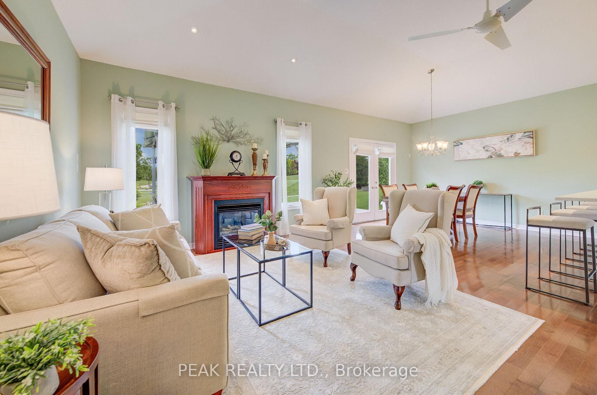 148 Devonshire Drive photo 13