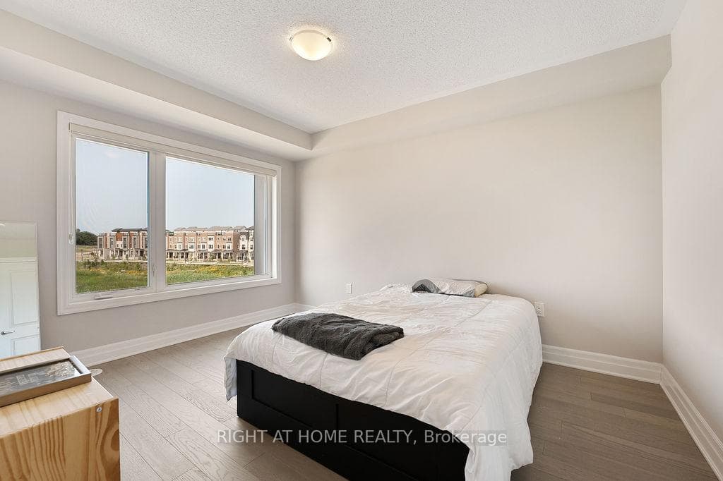 3033 John McKay Boulevard photo 10
