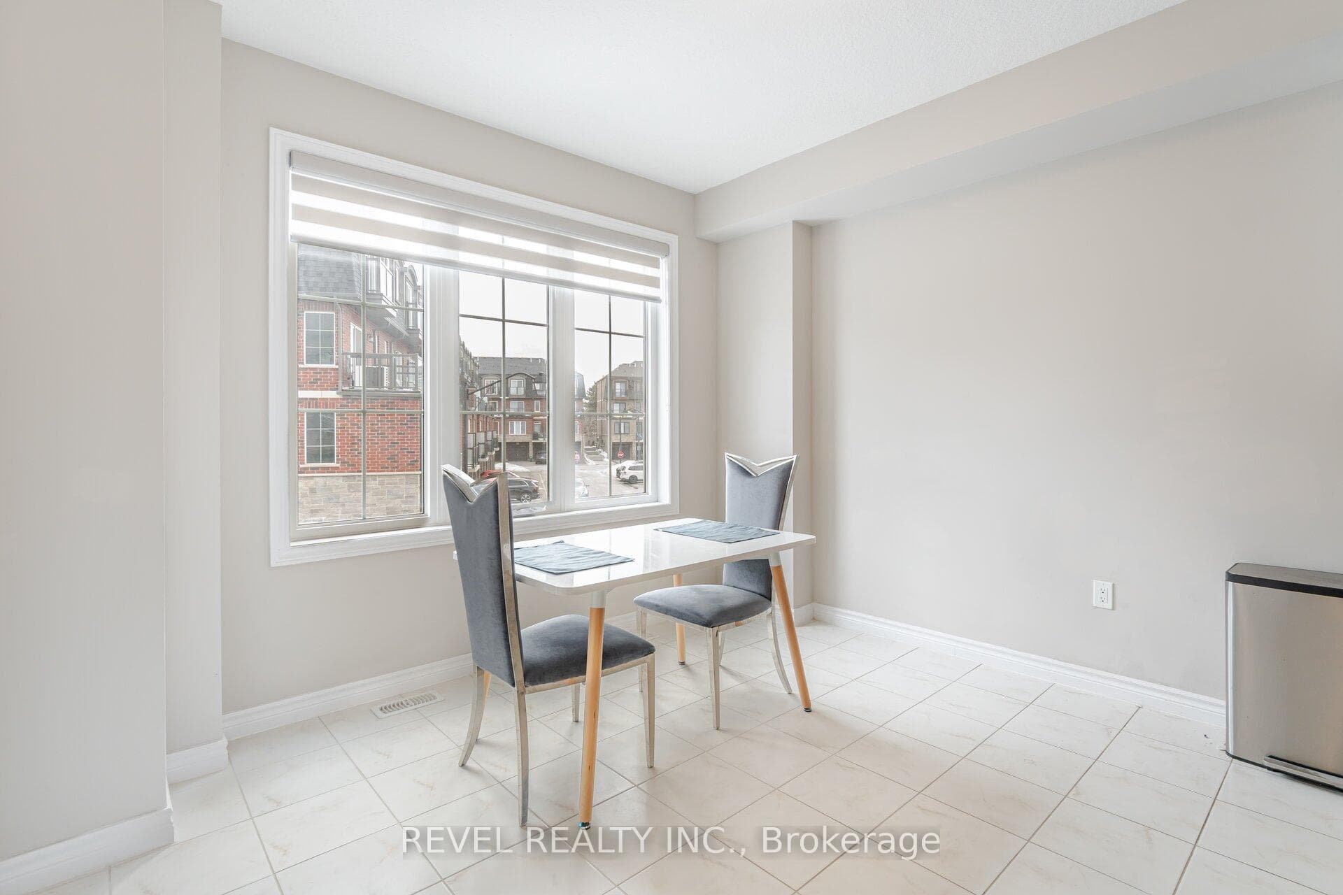 445 Ontario Street Unit 22 photo 16