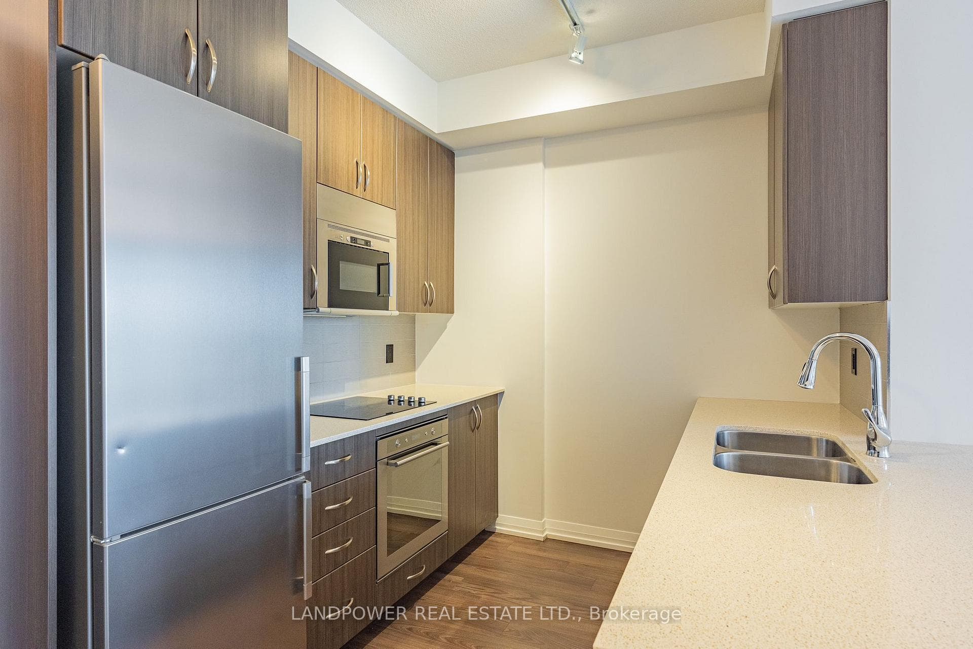 55 Ann O'Reilly Road Unit 3303 photo 3