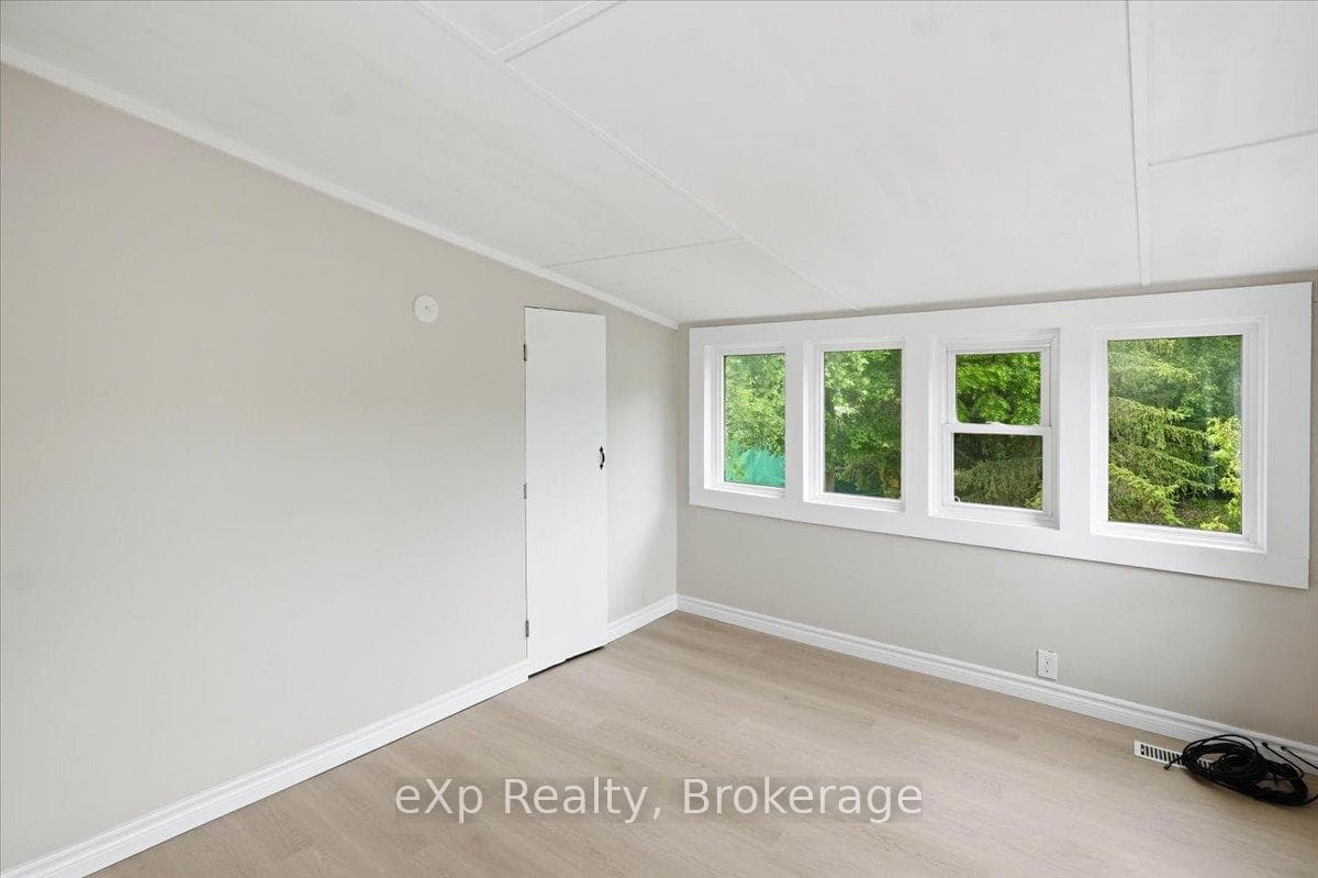 132 Macdonald Avenue photo 16