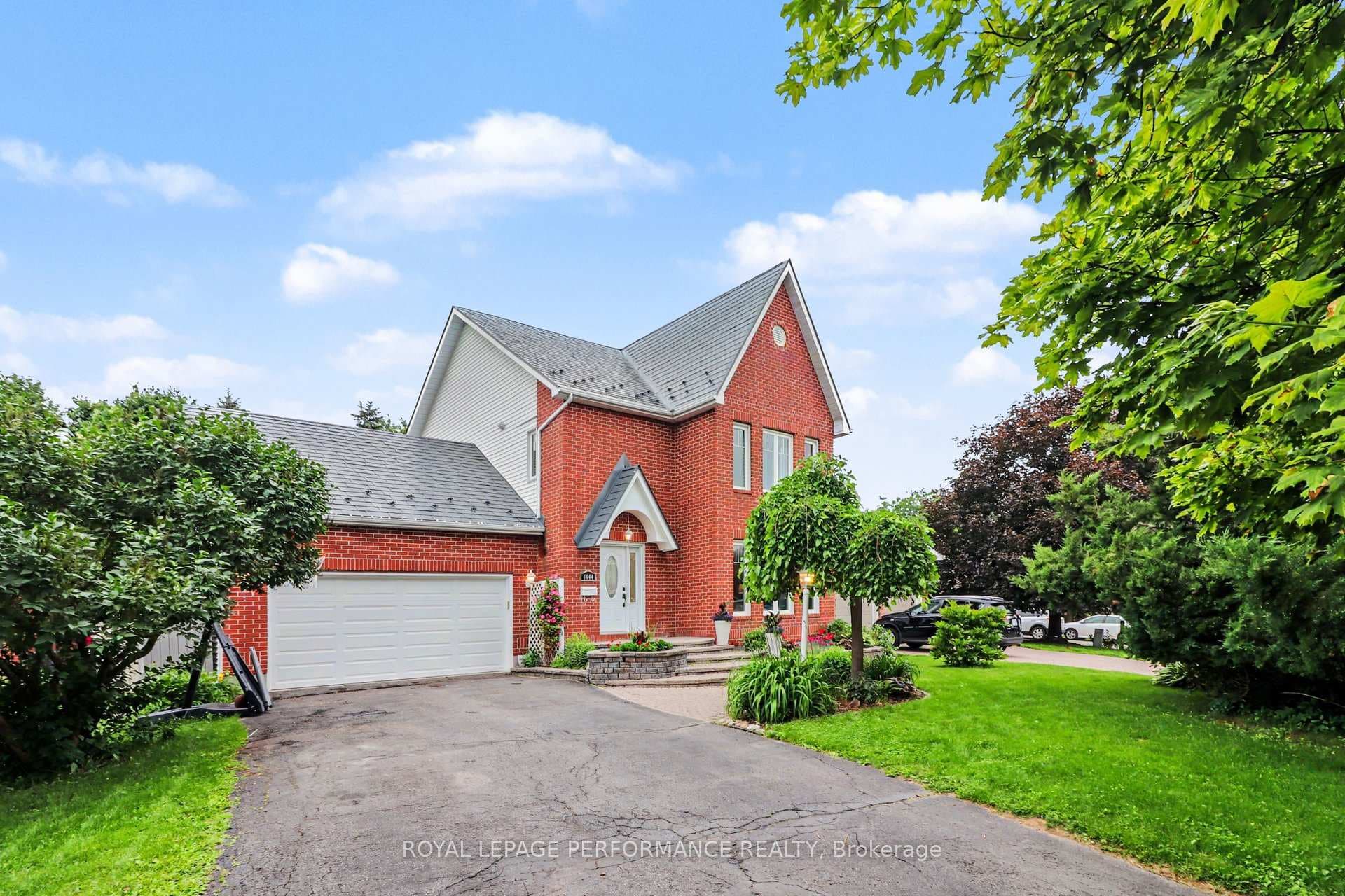 1444 Charlebois Avenue photo 41