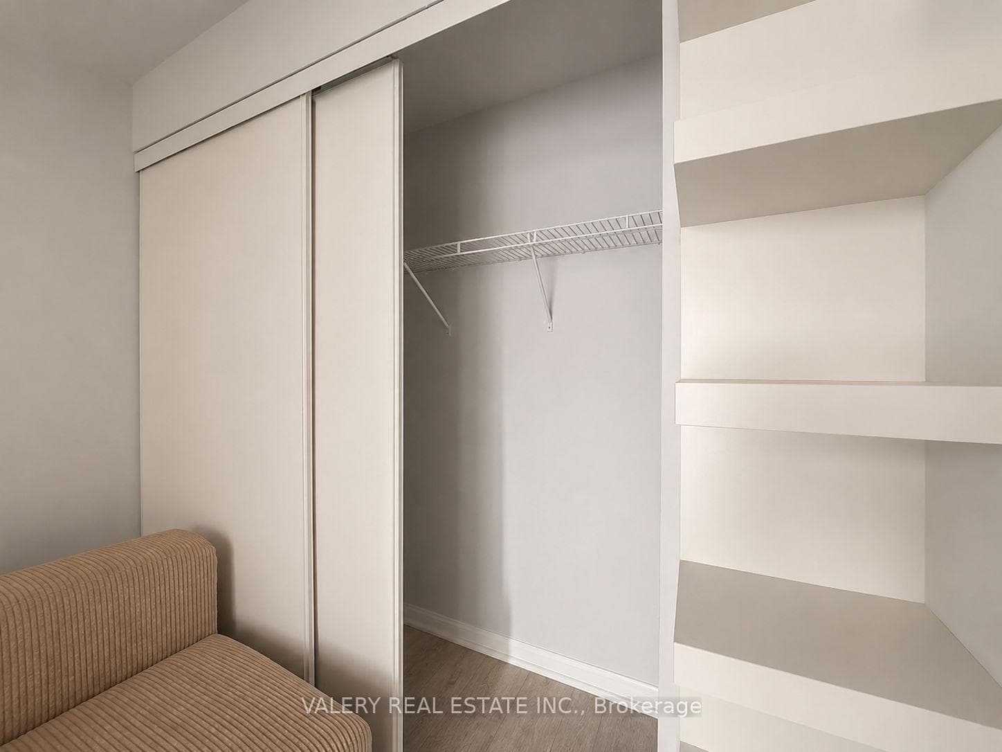 88 Blue Jays Way Unit 1114 photo 11