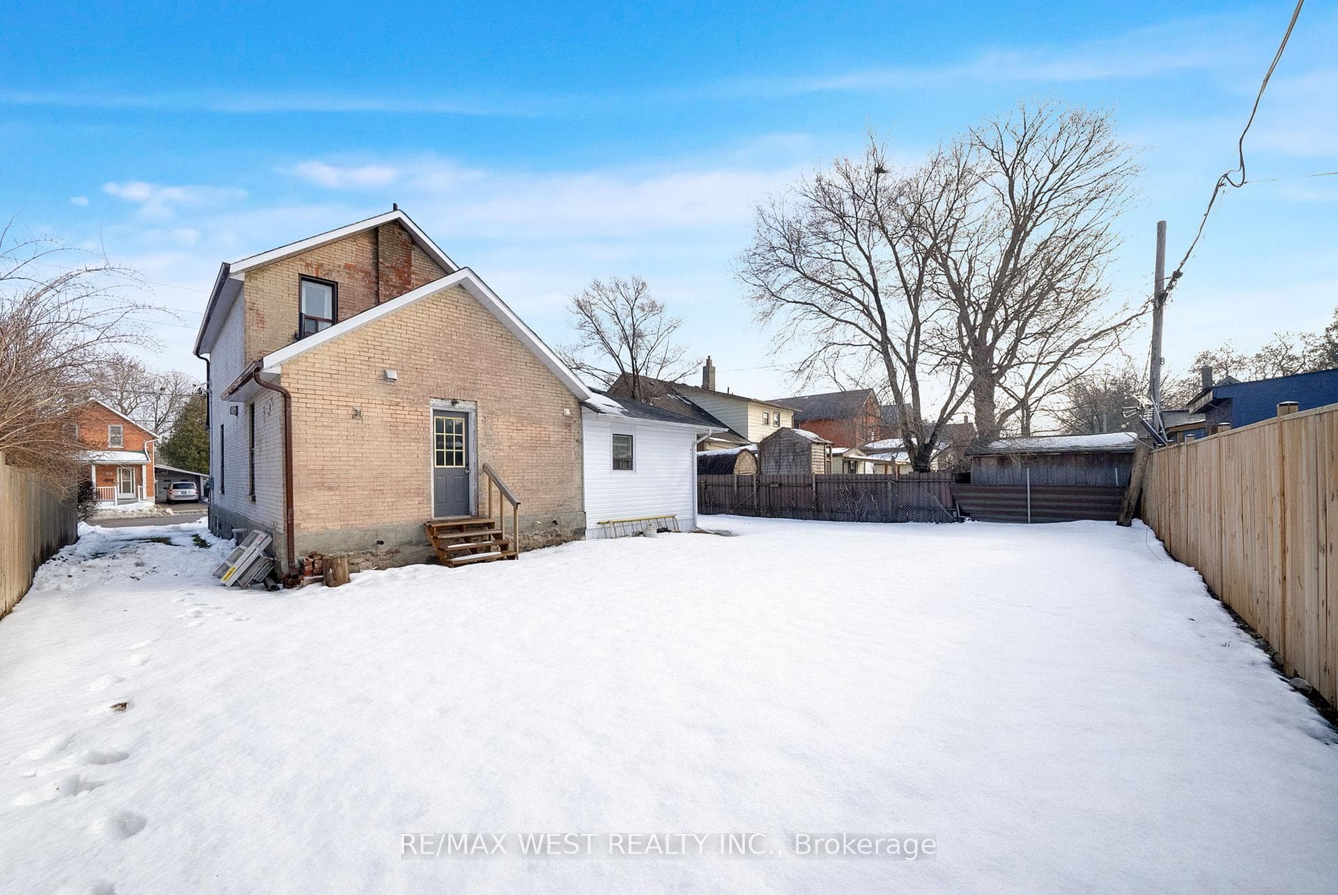 164 Albert Street photo 30