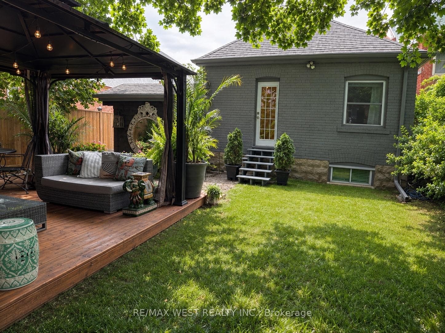 12 Brentwood Road photo 19