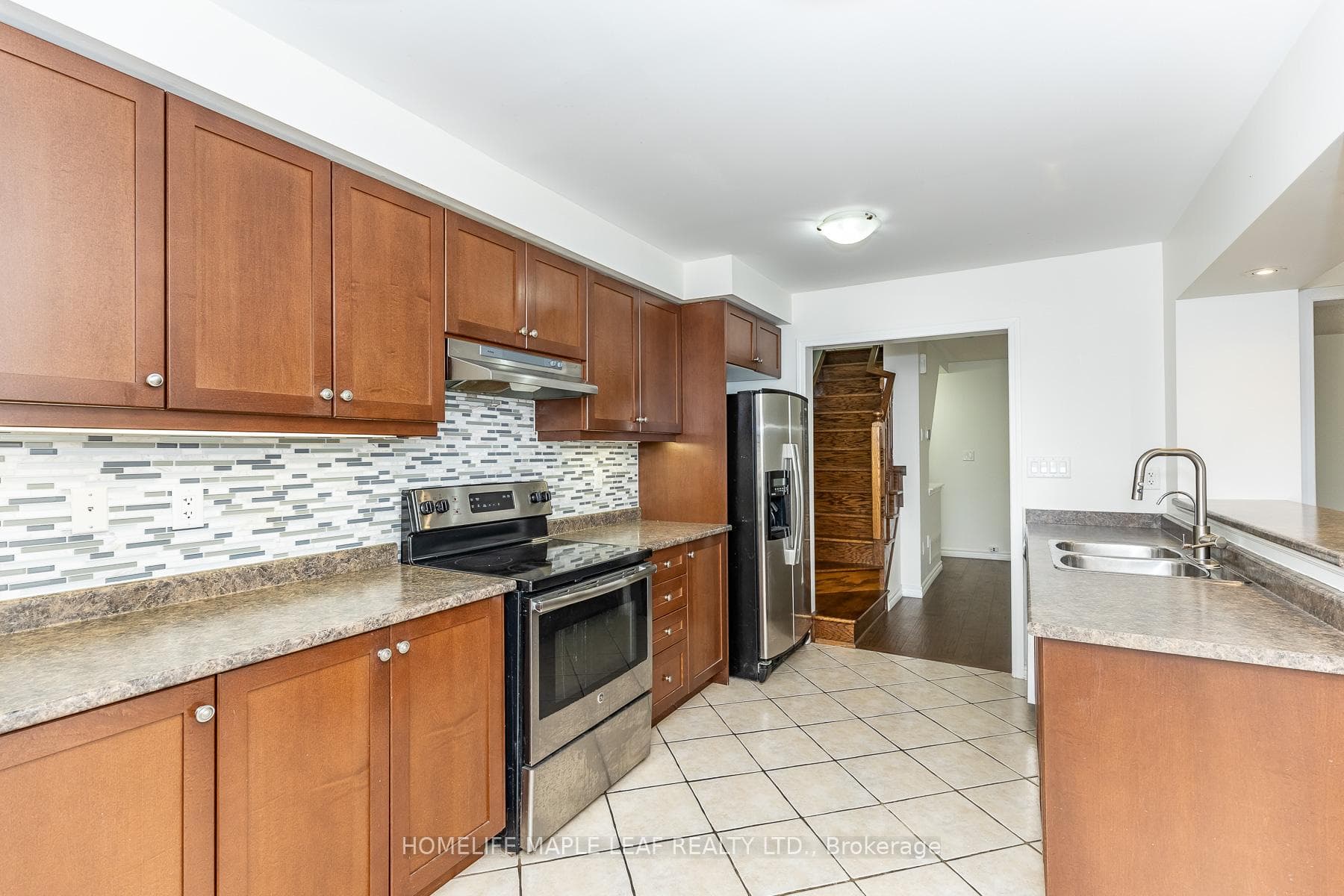 561 Speyer Circle photo 21