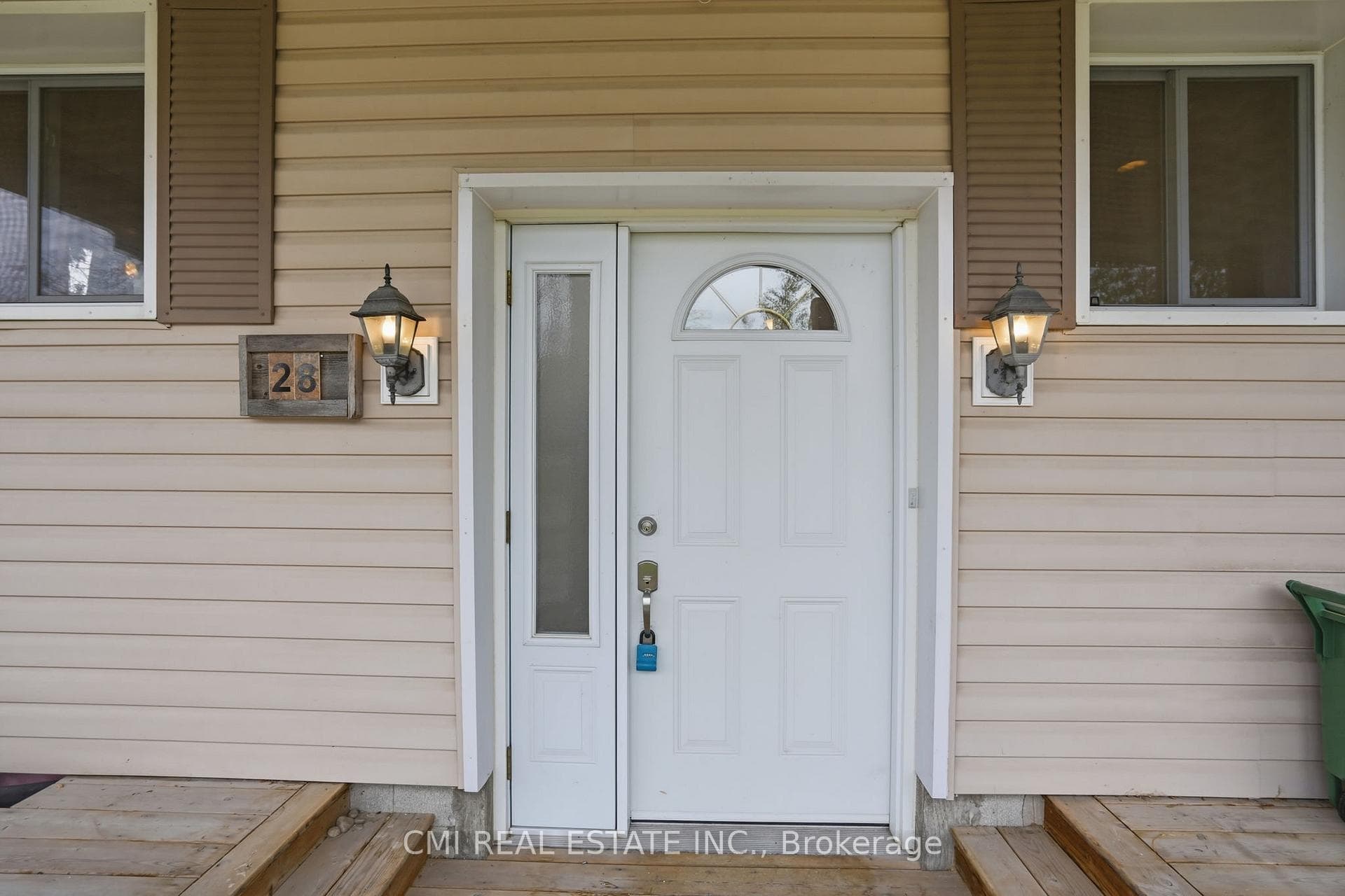 28 River Drive photo 4