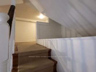 129 Walmer Road Unit 4 Loft photo 9